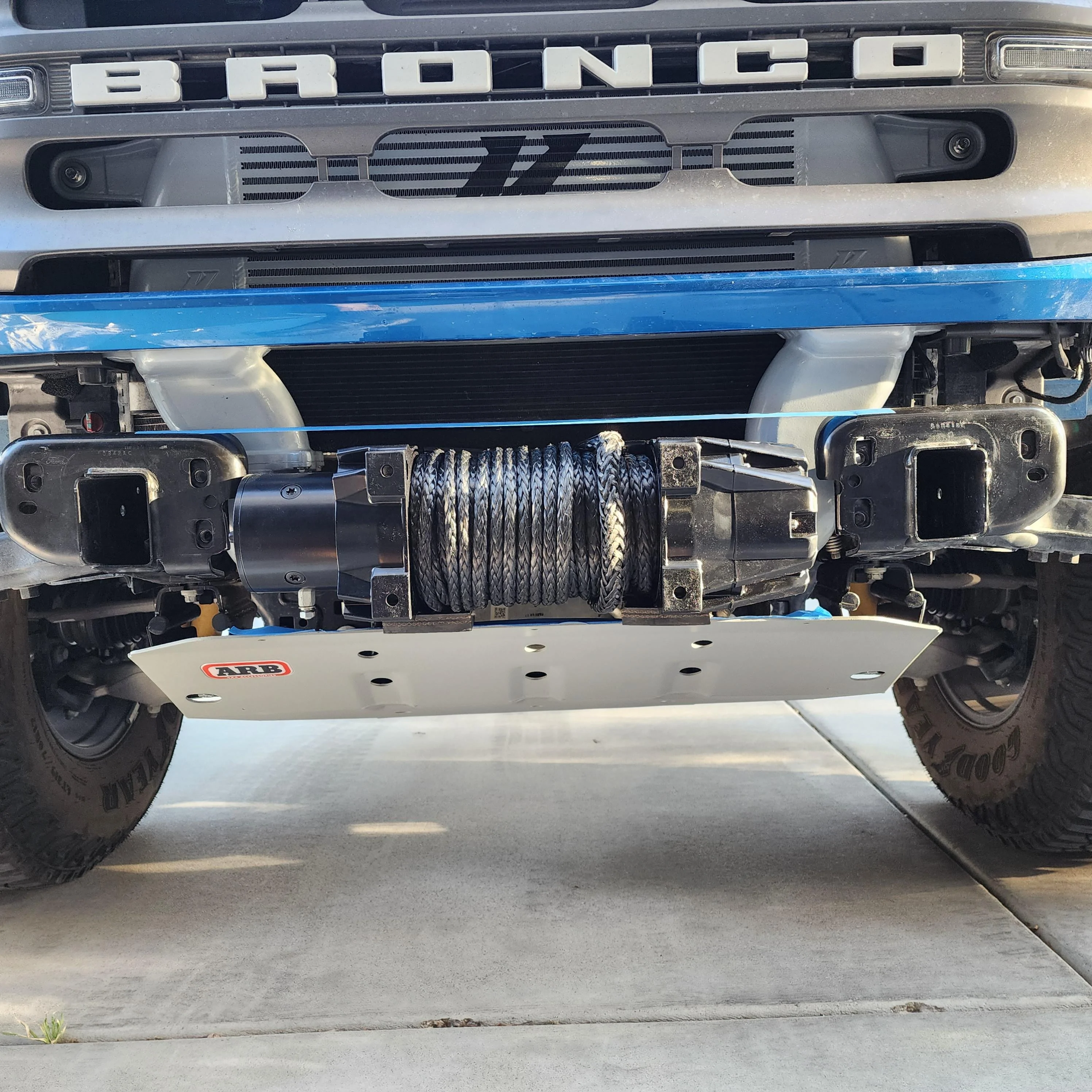 Ford Bronco Damage while using winch on improperly installed Rough Country High Mount 20230416_180843