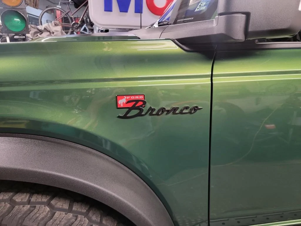 Ford Bronco AR | BRONCO CLASSIC DNA Fender Badge 538D772F-77B8-4042-8395-BD2C0A83F778_1_105_c