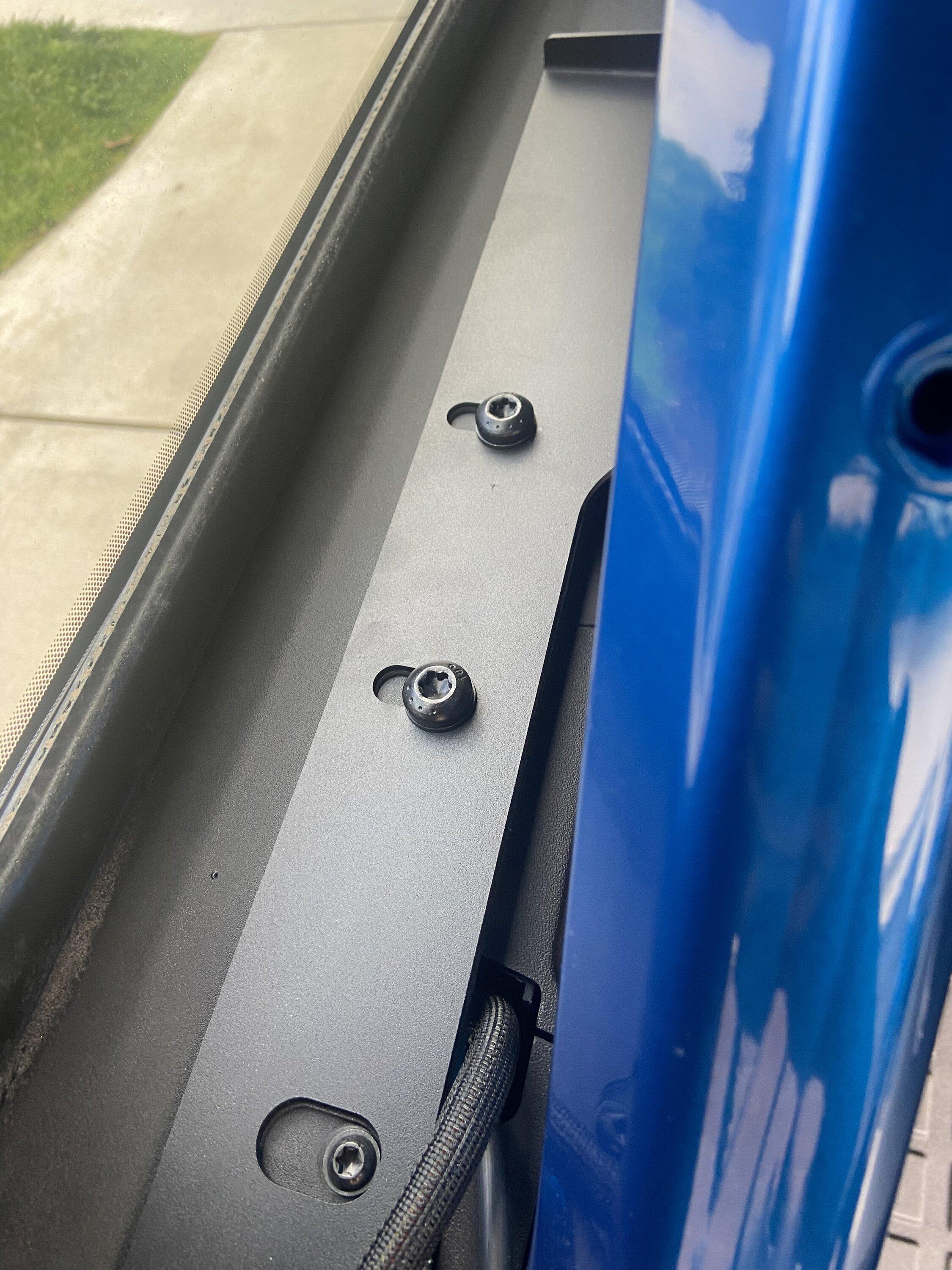 Ford Bronco Full-Sized Cargo Rack Shelf (Hooke Road) Review IMG_0353