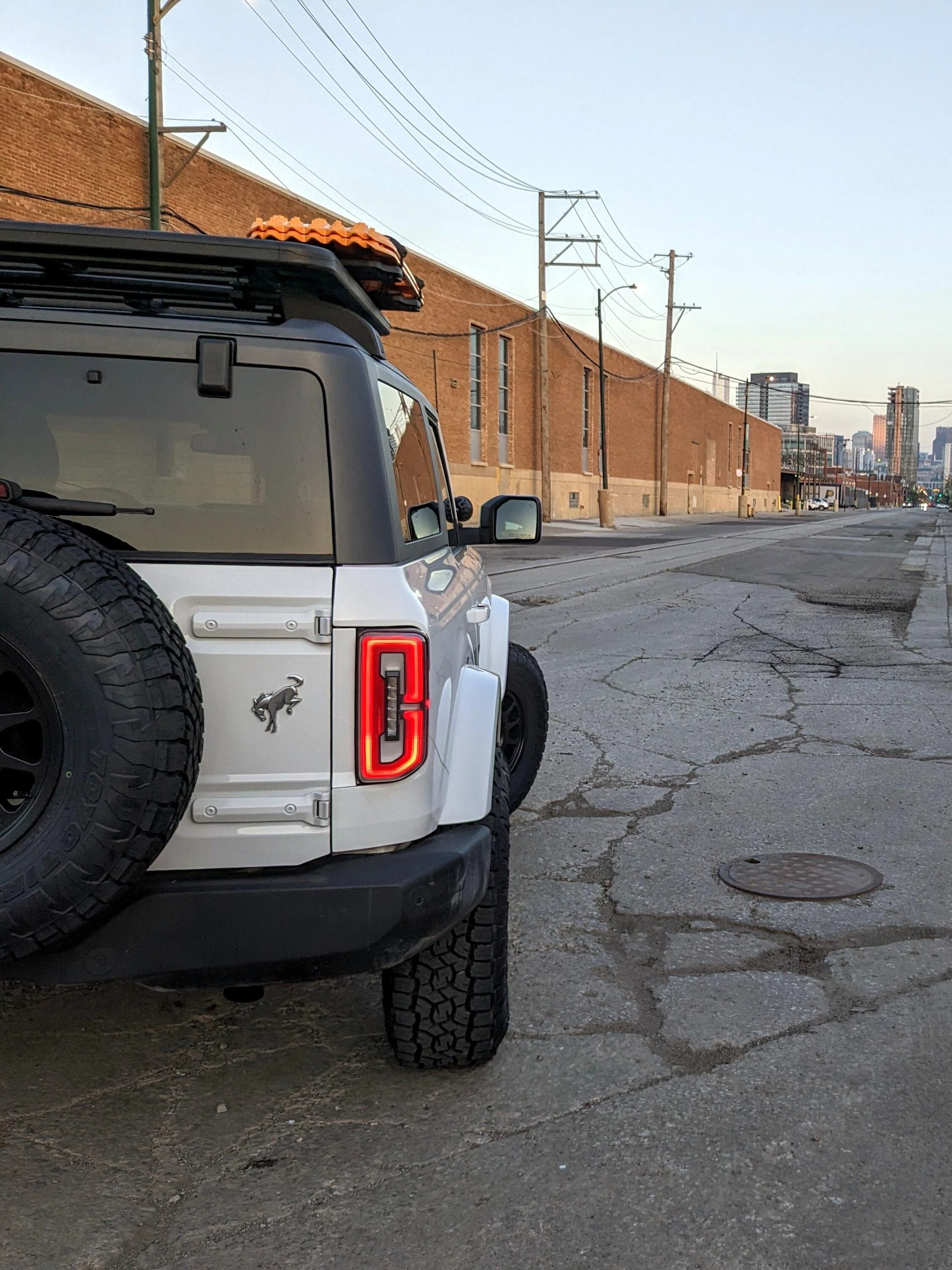Ford Bronco I put Toyo 285/75r17 tires on a stock 2.7L Outer Banks with 3.73 diff - AMA method_703 (4)