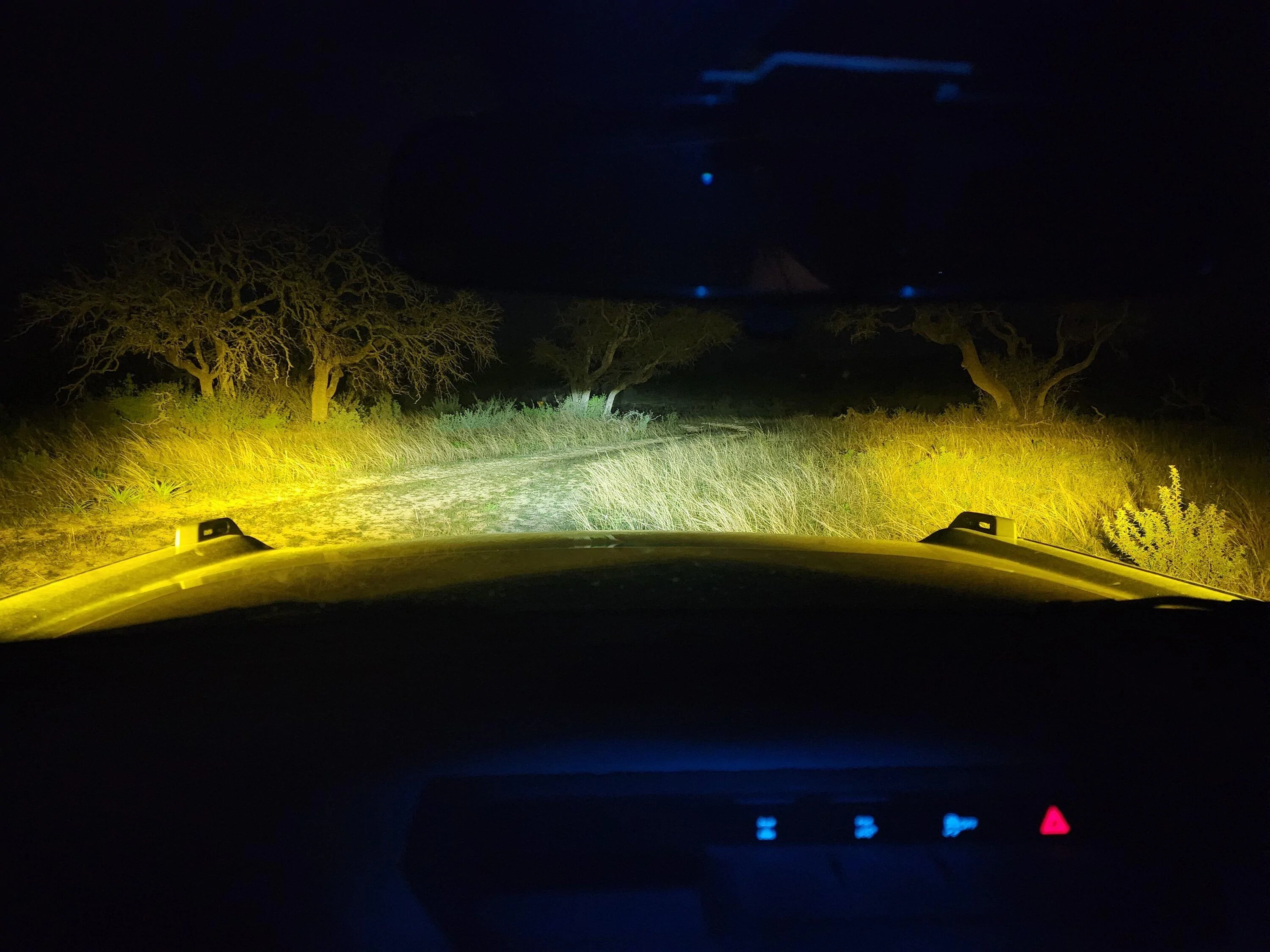 Ford Bronco Beam pattern for ditch lights? 20230401_203914