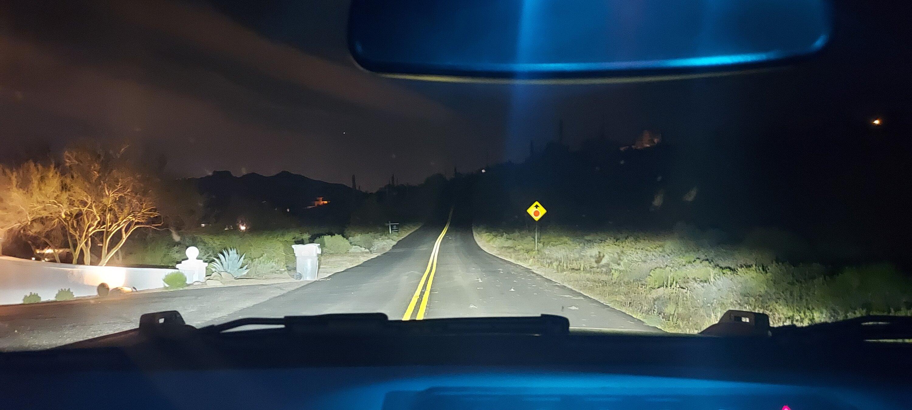 Ford Bronco Beam pattern for ditch lights? 20230419_201636