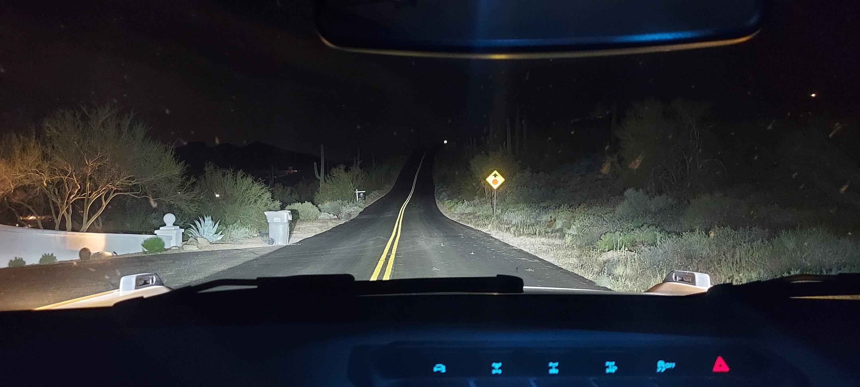 Ford Bronco Beam pattern for ditch lights? 20230419_201646