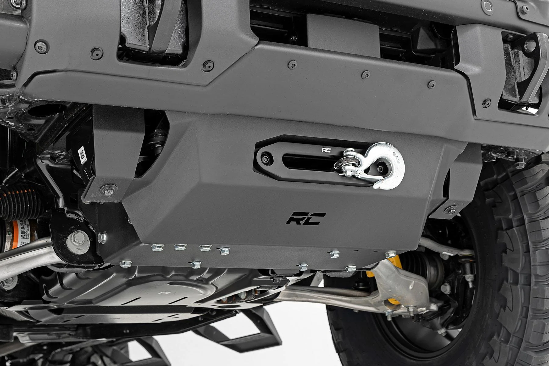 Ford Bronco New Rough Country floor mats bronco-hidden-winch-install
