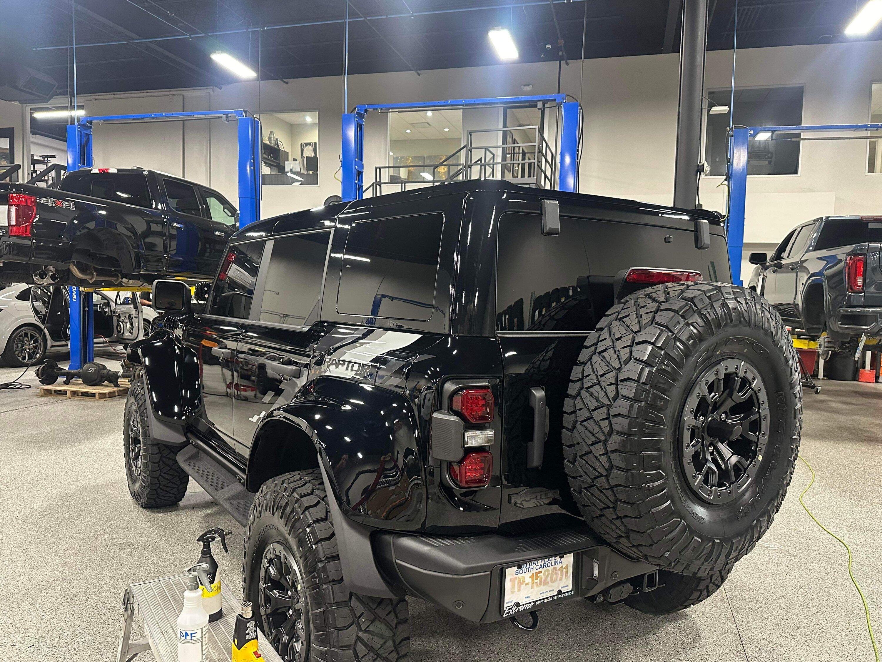 Ford Bronco SHADOW BLACK Bronco RAPTOR Photos Thread 23907E6C-0A84-4958-B3E9-BFD1C79E8831