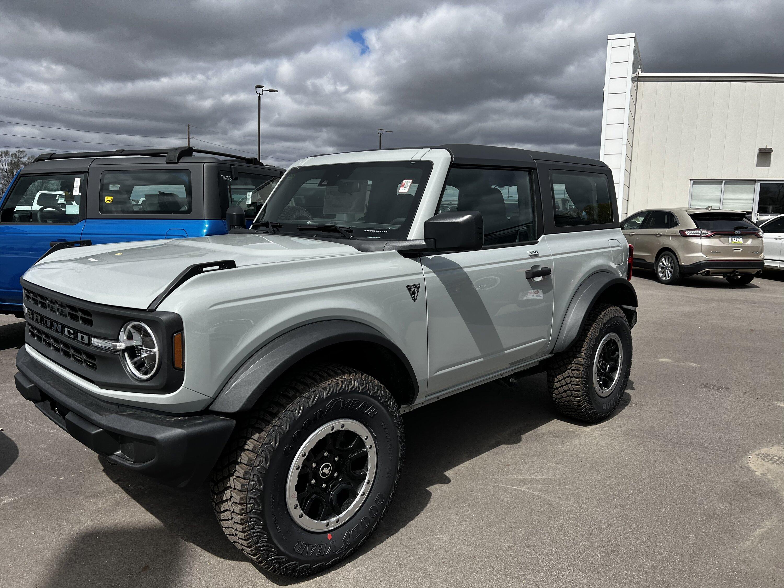 Ford Bronco CALLING ALL GRANGTOBER ORDER PLACERS EF2D21C9-766B-489F-B935-3D3C4DA61924