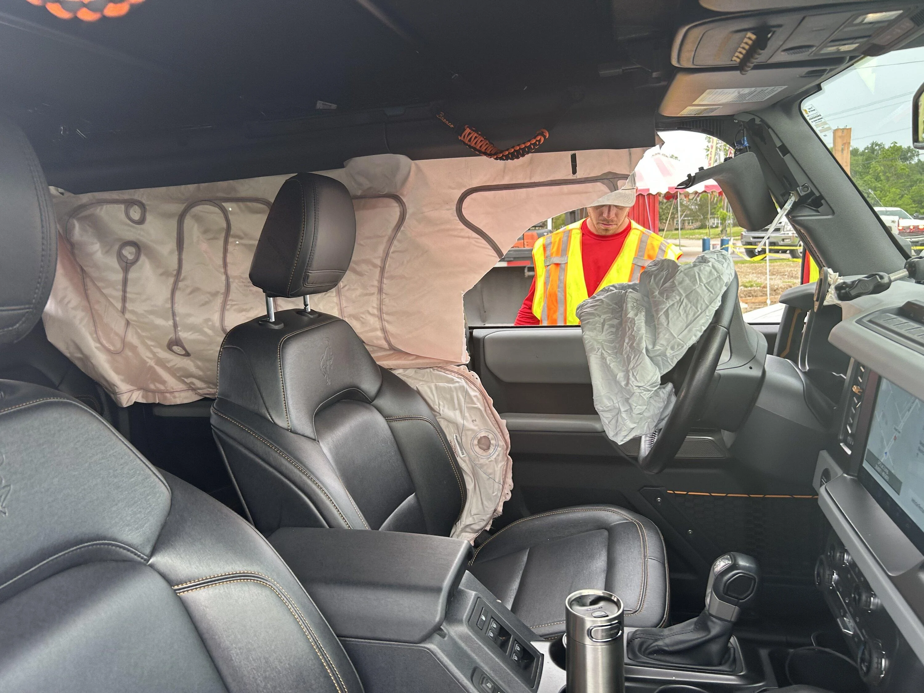 Ford Bronco 2021 Badlands Sasquatch took a hit... totaled? 860CDFA7-FE47-4CD6-BF8D-CE9E50AF71D0