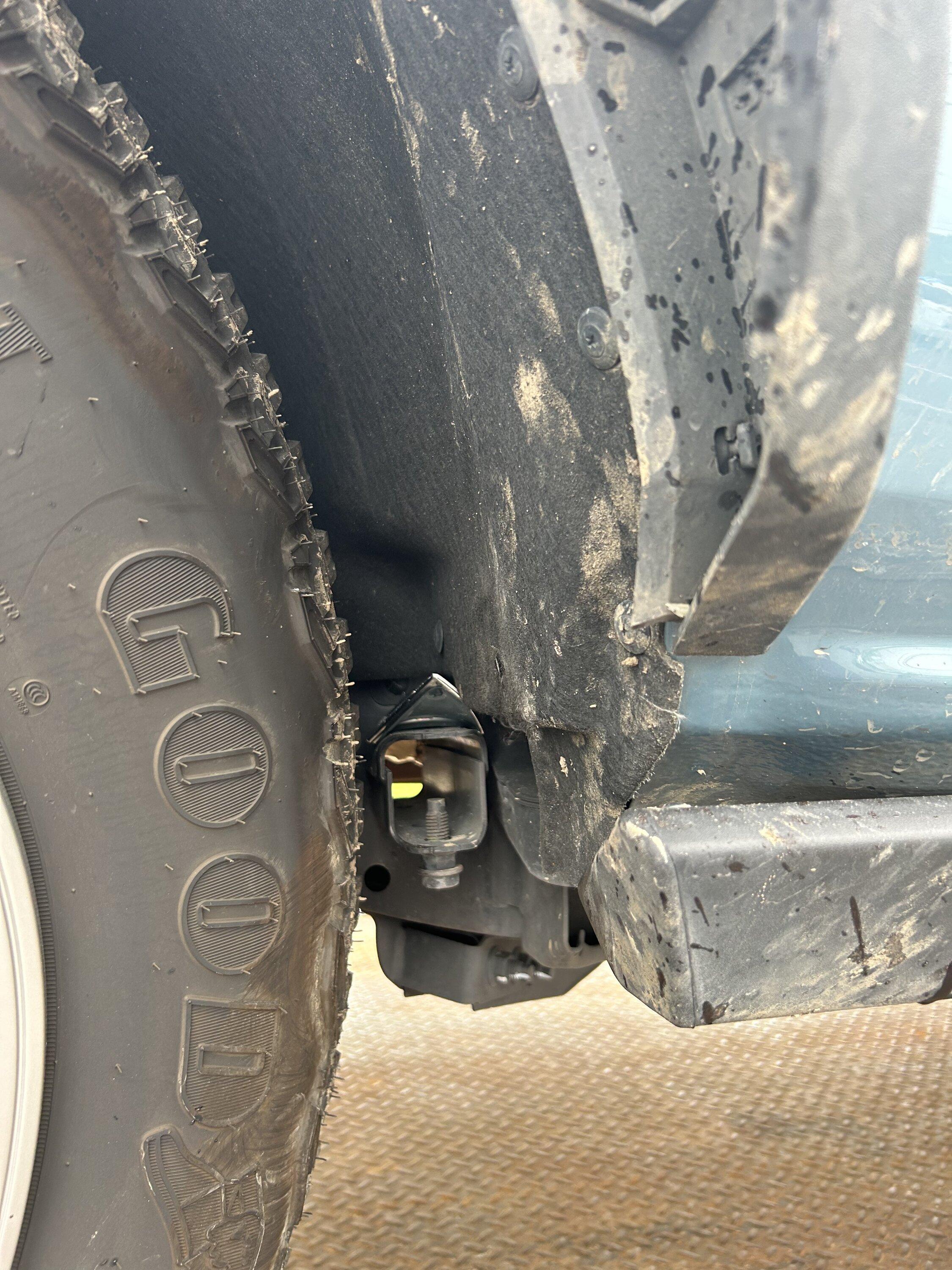 Ford Bronco 2021 Badlands Sasquatch took a hit... totaled? 0E218101-FDC8-48E4-B333-986DDEFE8A3E