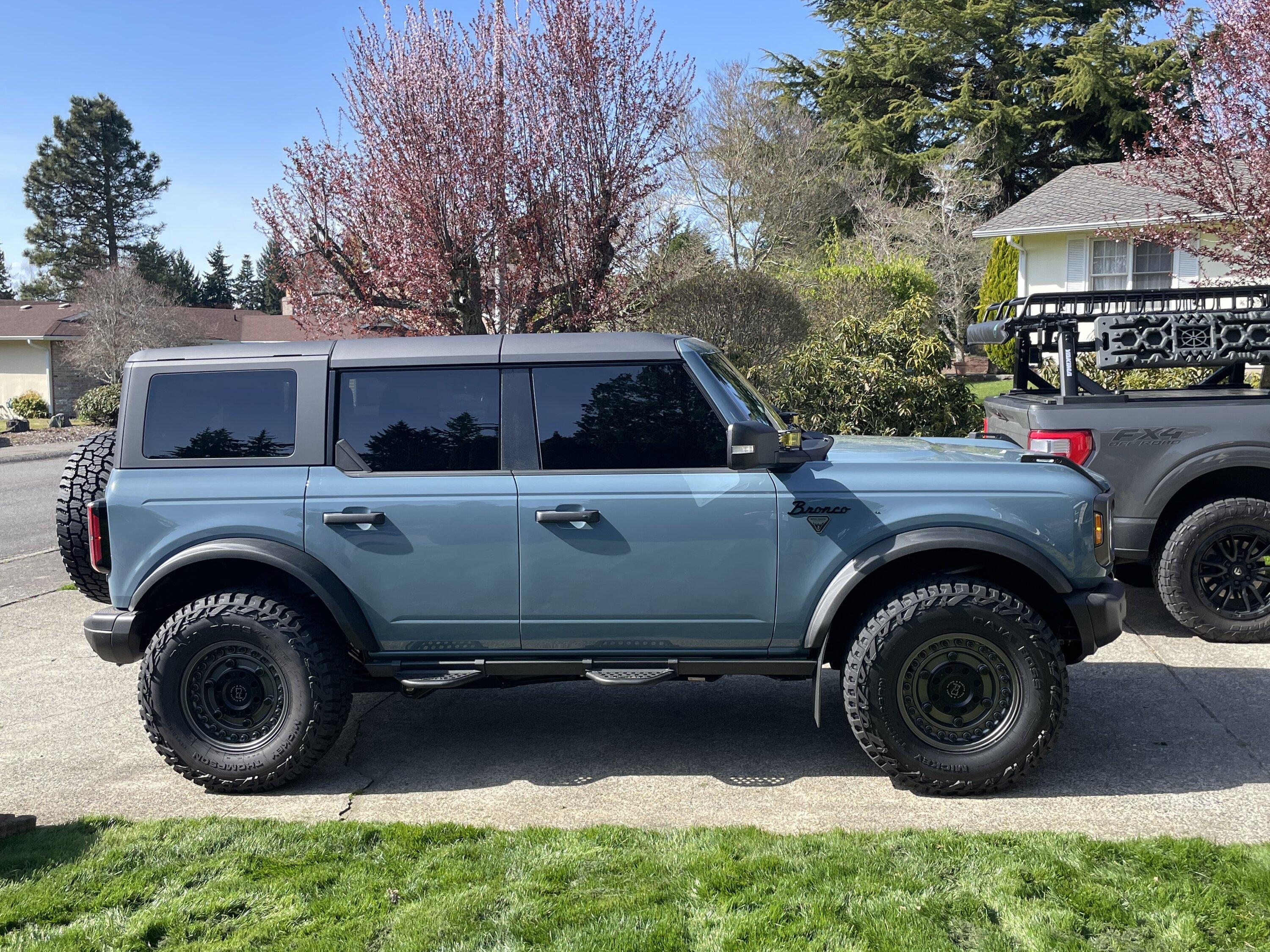 Ford Bronco Show us your installed wheel / tire upgrades here! (Pics) Lifted
