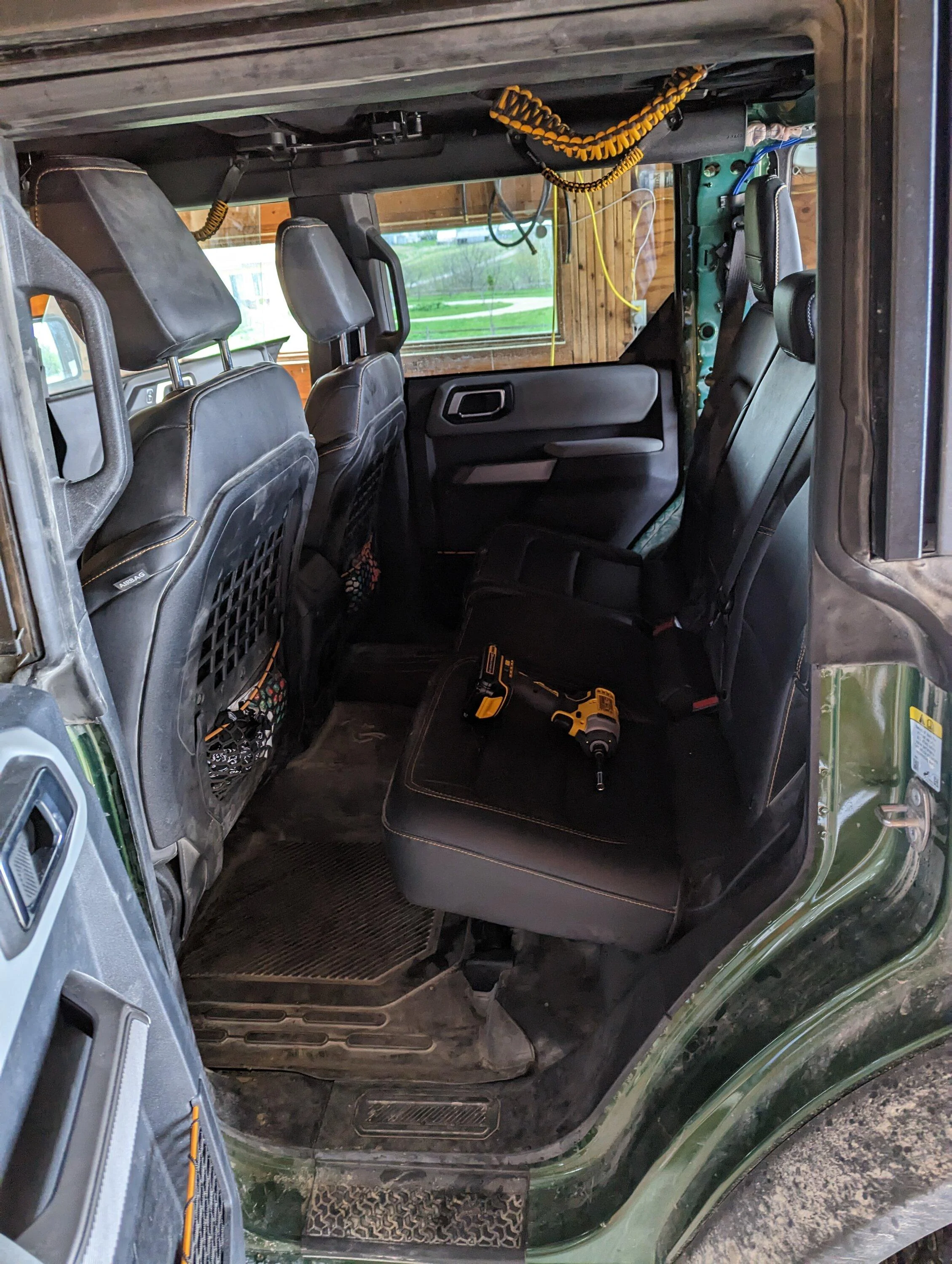 Ford Bronco Stereo Overhaul - Mild Documentation PXL_20230420_180056800