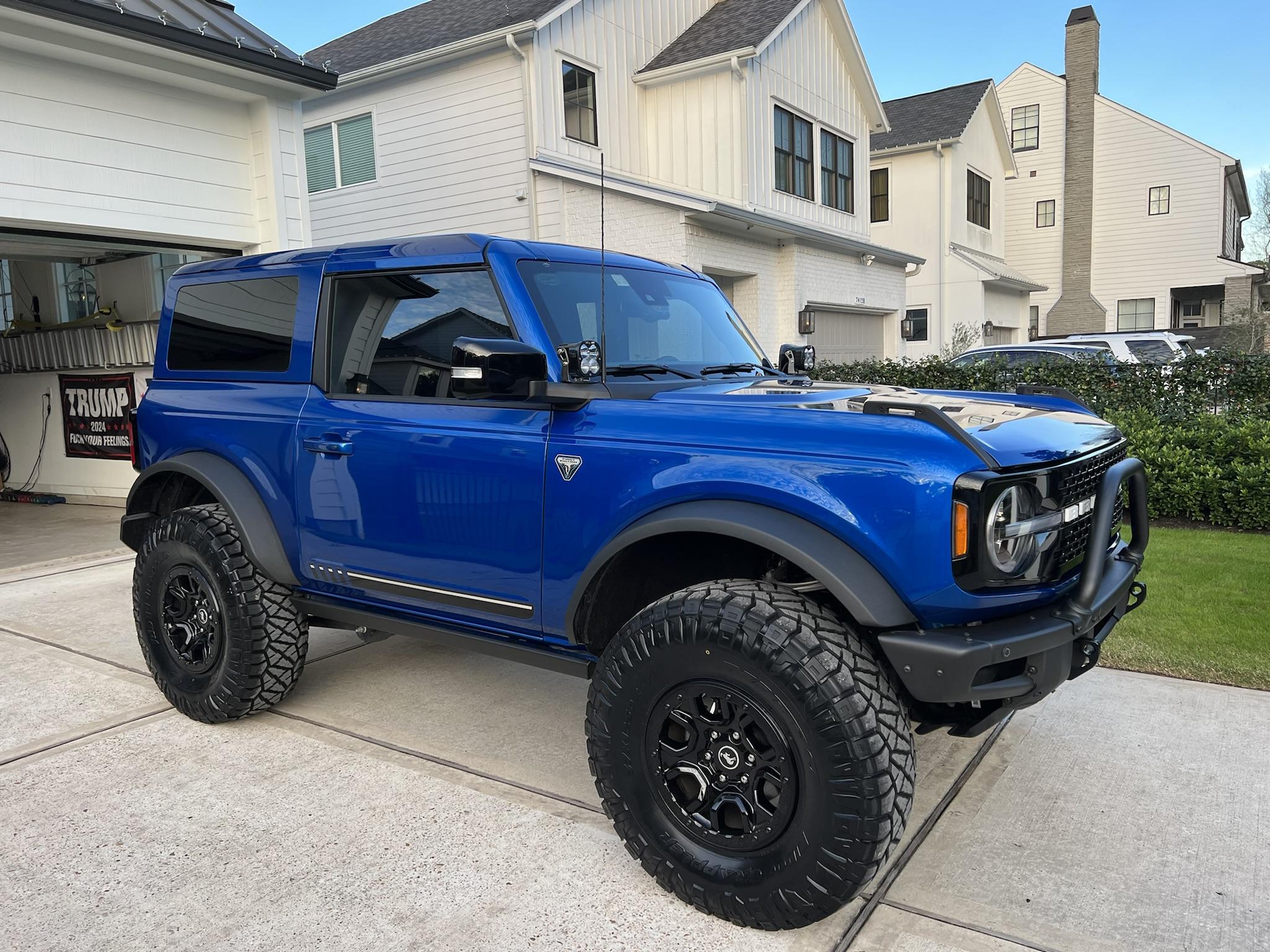 Ford Bronco Black Bronco Raptor with mods! 38's | PPF | Foutz | Painted Top/Flares | LP4 Pillar Lights DF52B6C1-7737-4345-88AE-51C51419AFA6