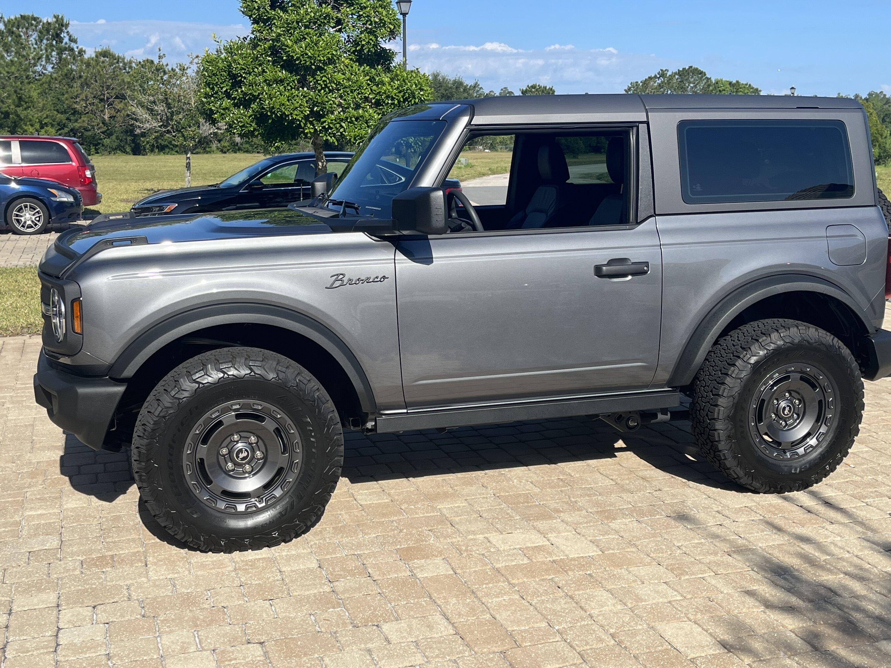 Ford Bronco Bronco Team 2 door. IMG_4931.JPG