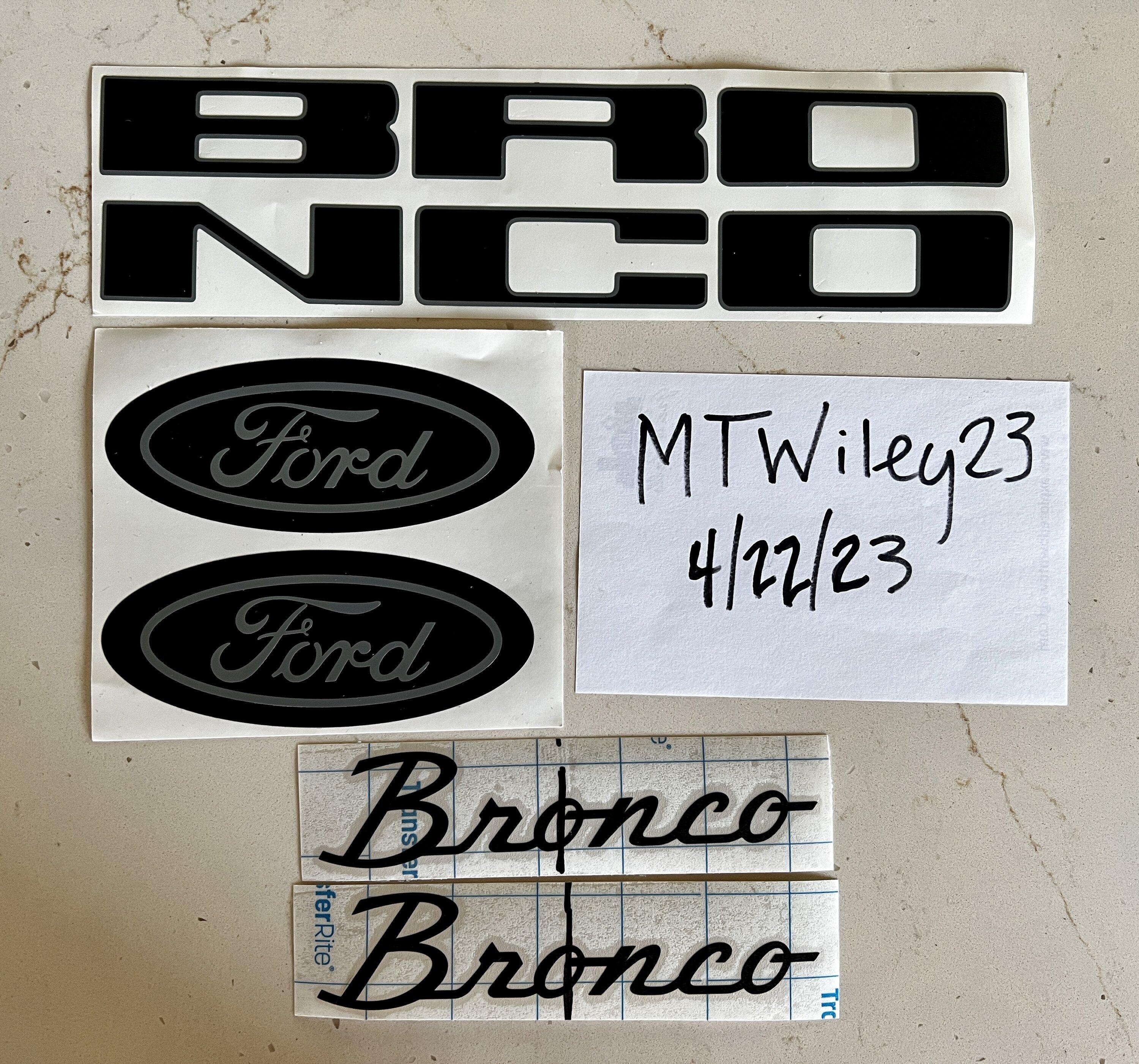 Ford Bronco FS - Vinyl Decal Kit Black/Grey 2047CC6D-5D85-4821-AA73-1845FA7A5F70