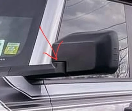 Ford Bronco How do you seperate mirrors from mirror arms? Screenshot_20230220_150607