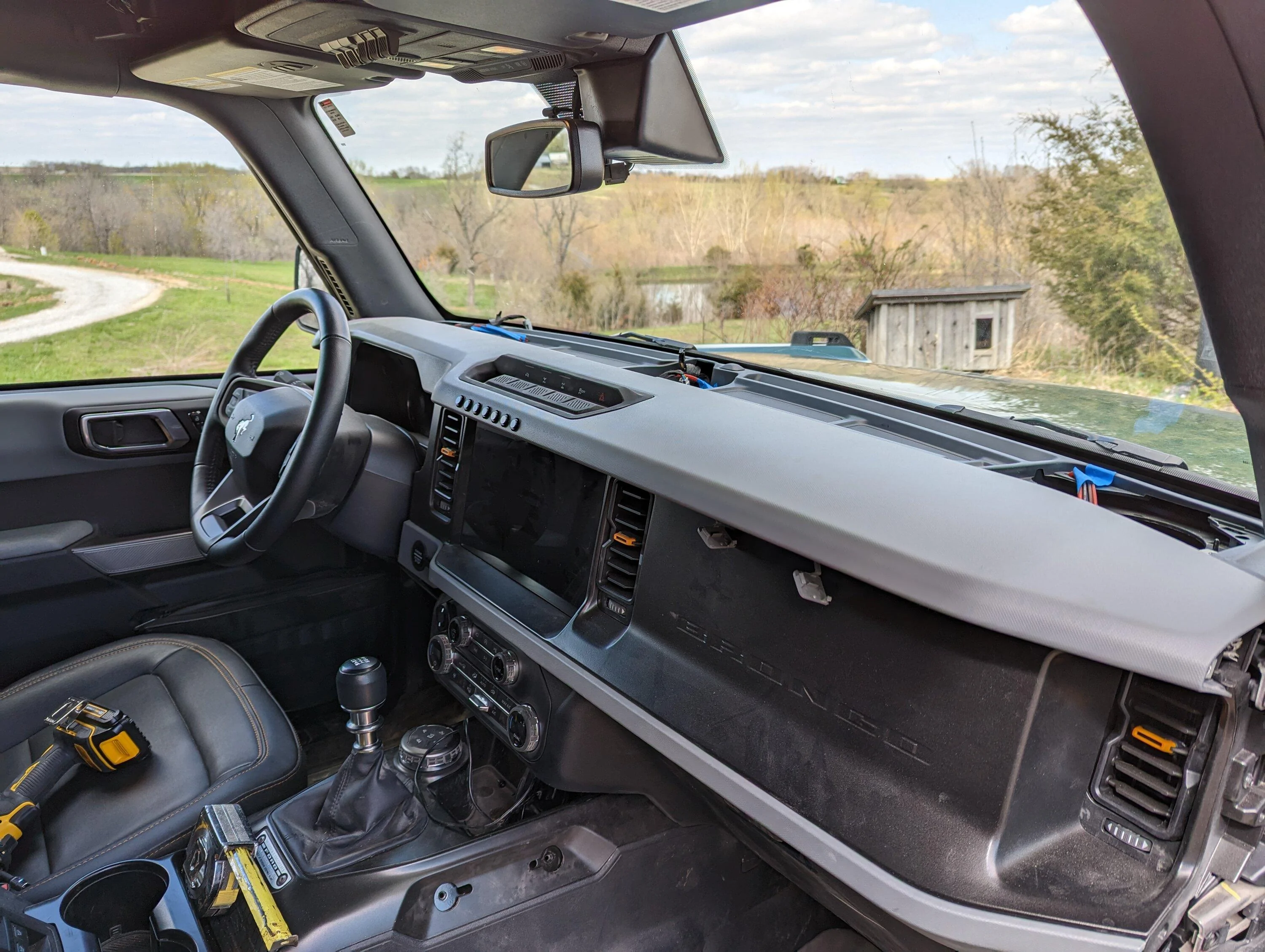 Ford Bronco Stereo Overhaul - Mild Documentation PXL_20230423_205142395