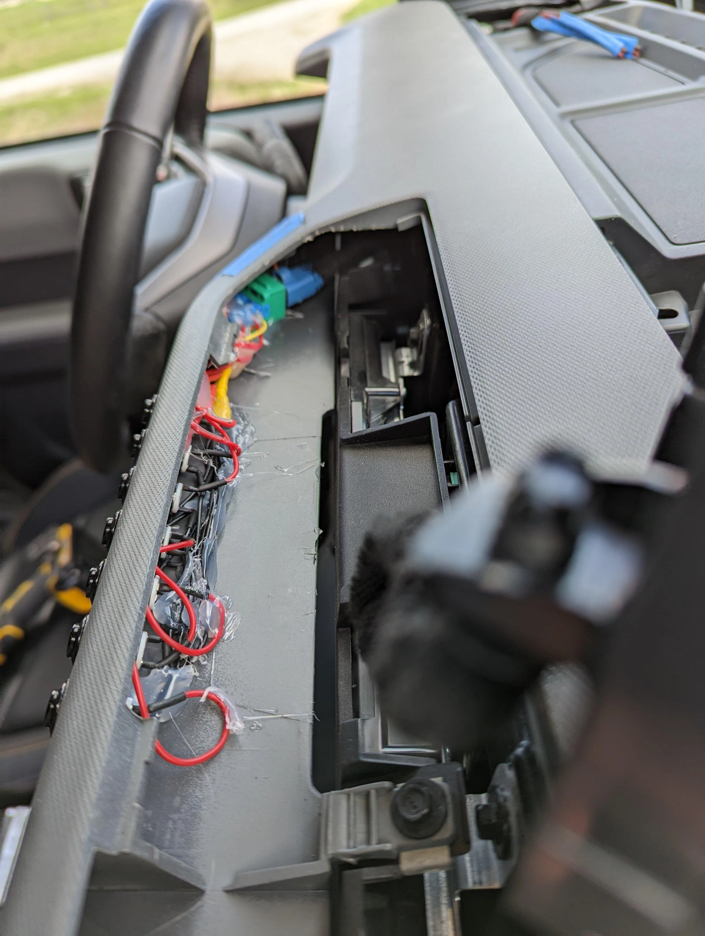 Ford Bronco Stereo Overhaul - Mild Documentation PXL_20230423_204906737
