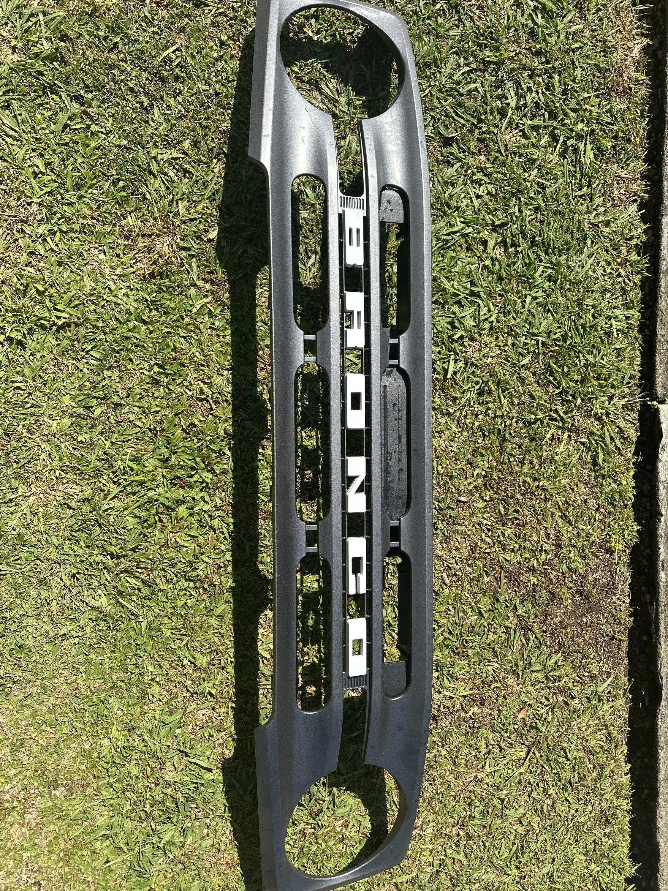 Ford Bronco WTS - BB Grille 7E25502A-78DB-49EA-9BFA-BA8E86A4DB06