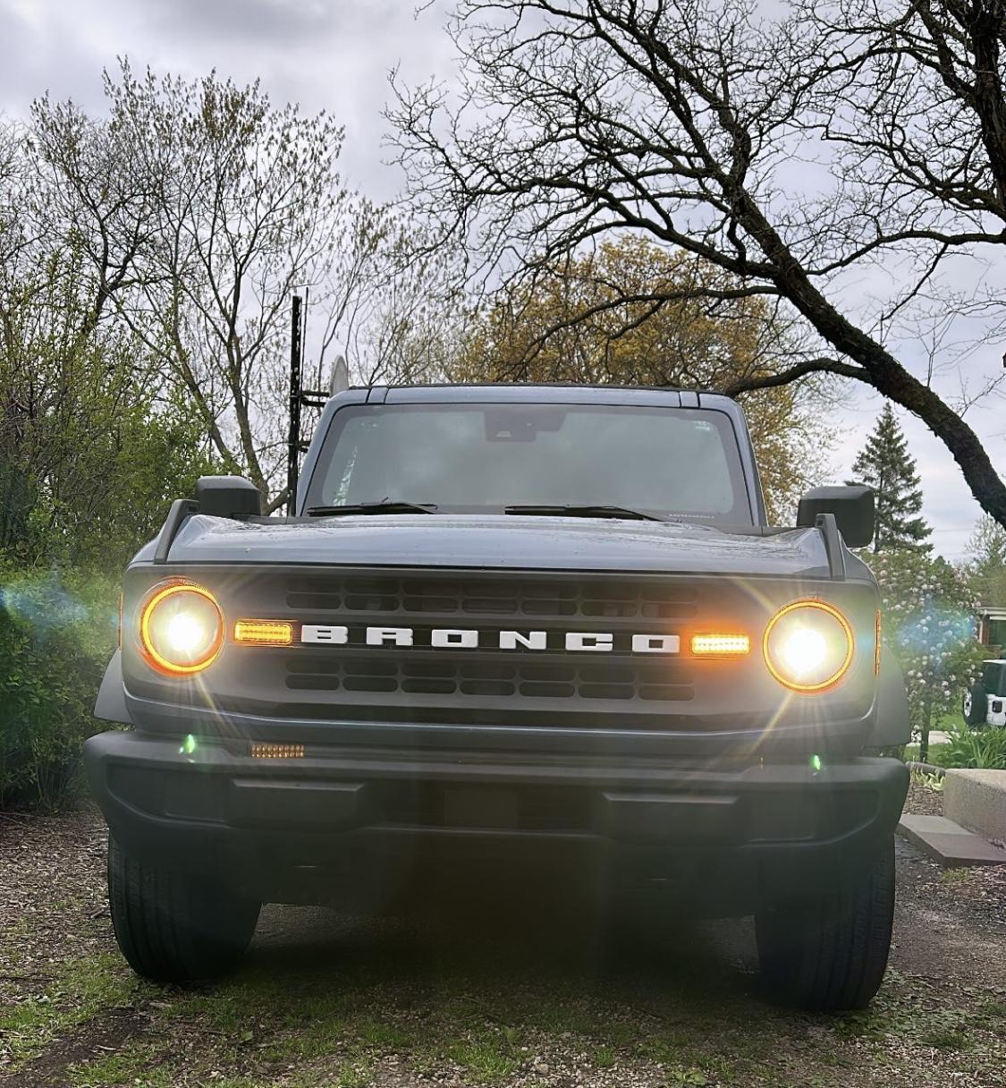 Ford Bronco Oracle LED headlights installed. Driver side brighter than other side F086A442-FDA7-4C18-8D31-EE004F071A37