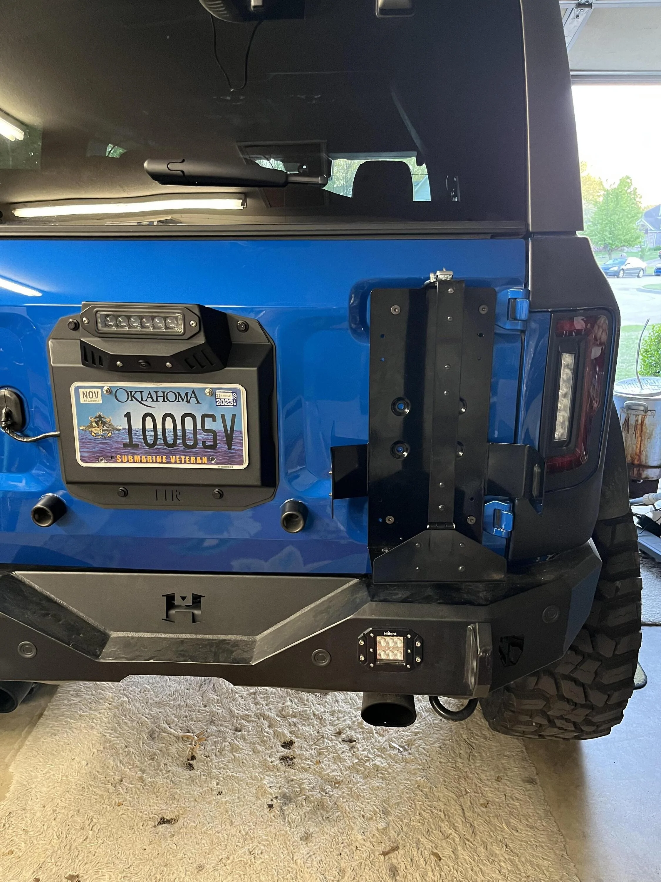 Ford Bronco DON'T SMASH YOUR TAILLIGHT MOSMNII