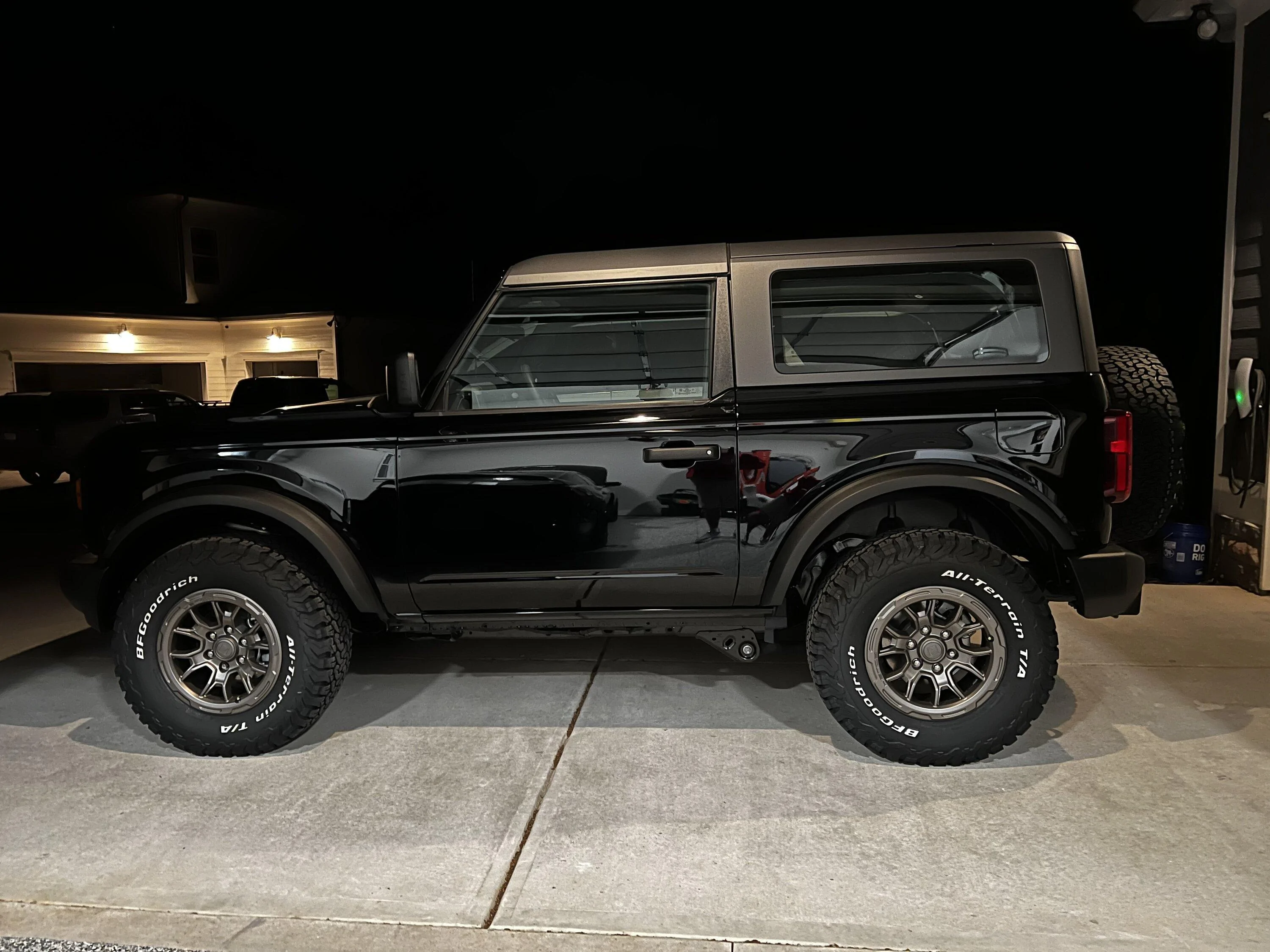 Ford Bronco Show us your installed wheel / tire upgrades here! (Pics) 6520D224-6003-4140-A445-48D8CF571AC0