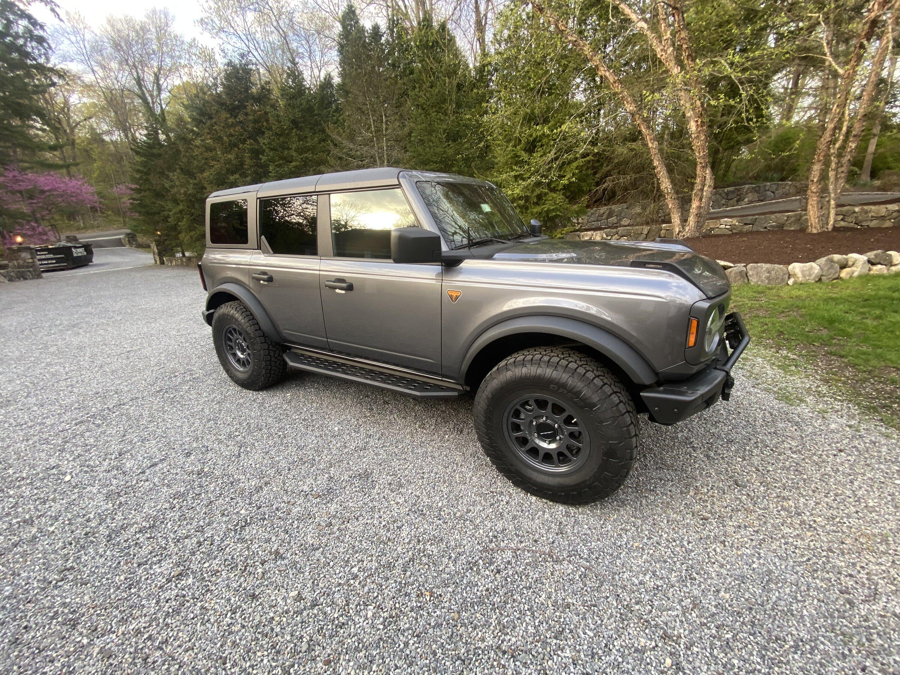 Ford Bronco Show us your installed wheel / tire upgrades here! (Pics) IMG_4907