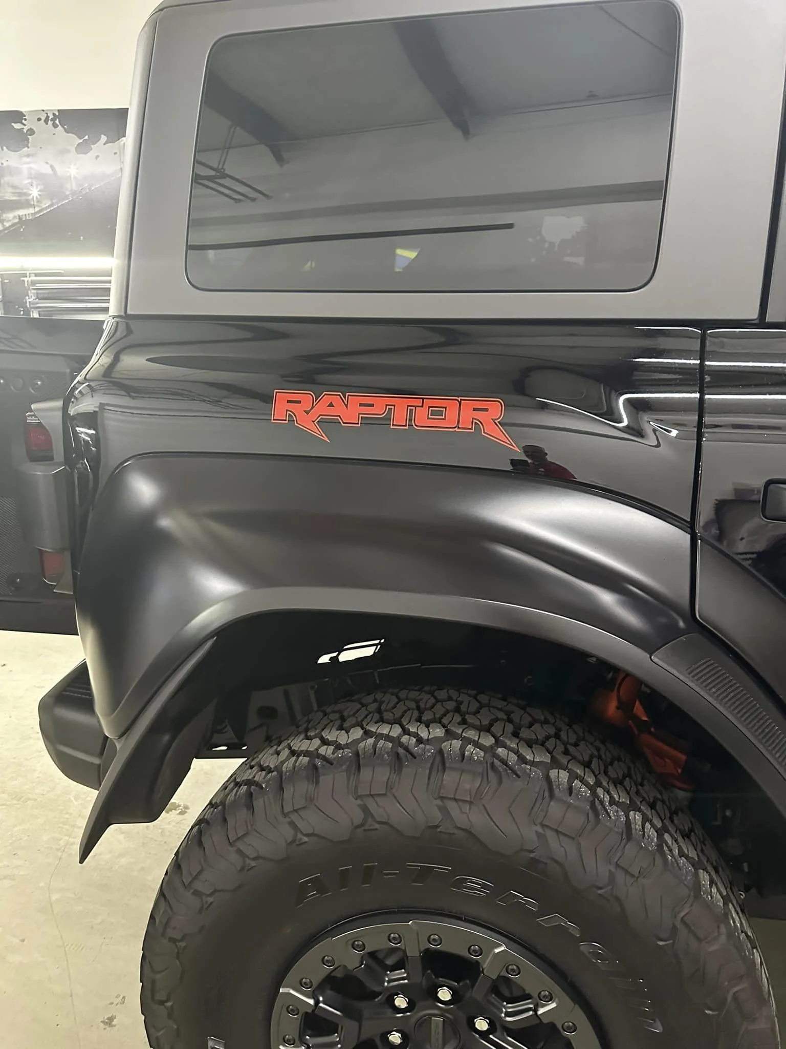 Ford Bronco SHADOW BLACK Bronco RAPTOR Photos Thread 342810280_969756554182947_2193774744114637907_n