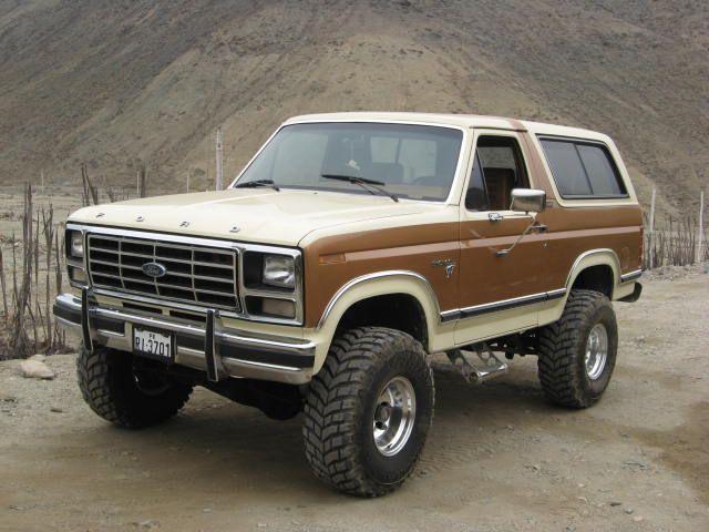 Ford Bronco Bronco 2 Door preview renderings (with white top) 329779758ba3dd0ab31330259e69640a