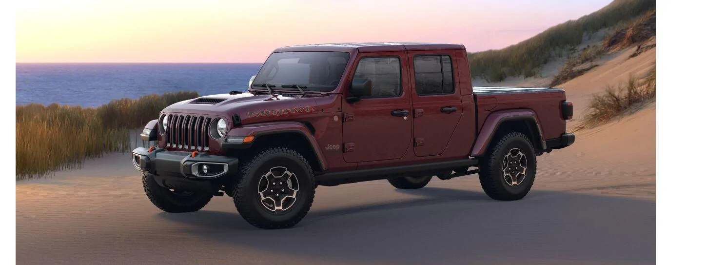 Ford Bronco APPLES (BRONCO) VS ORANGES (WRANGLER) iris310dhg91-jpg-jeep-gladiator-snazberry-red-jpg