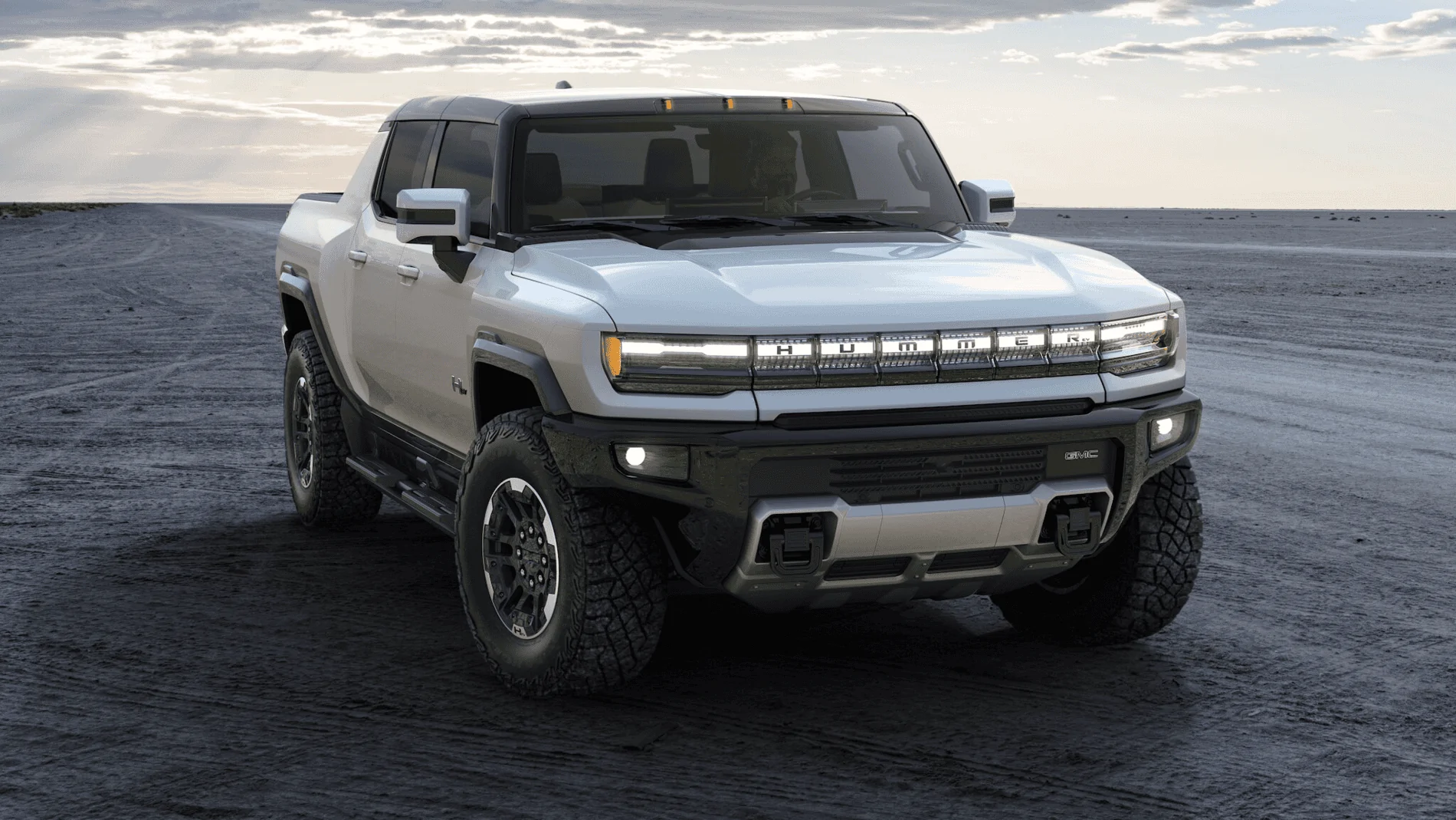 Ford Bronco Electric HUMMER EV vs. Bronco 1603238397358