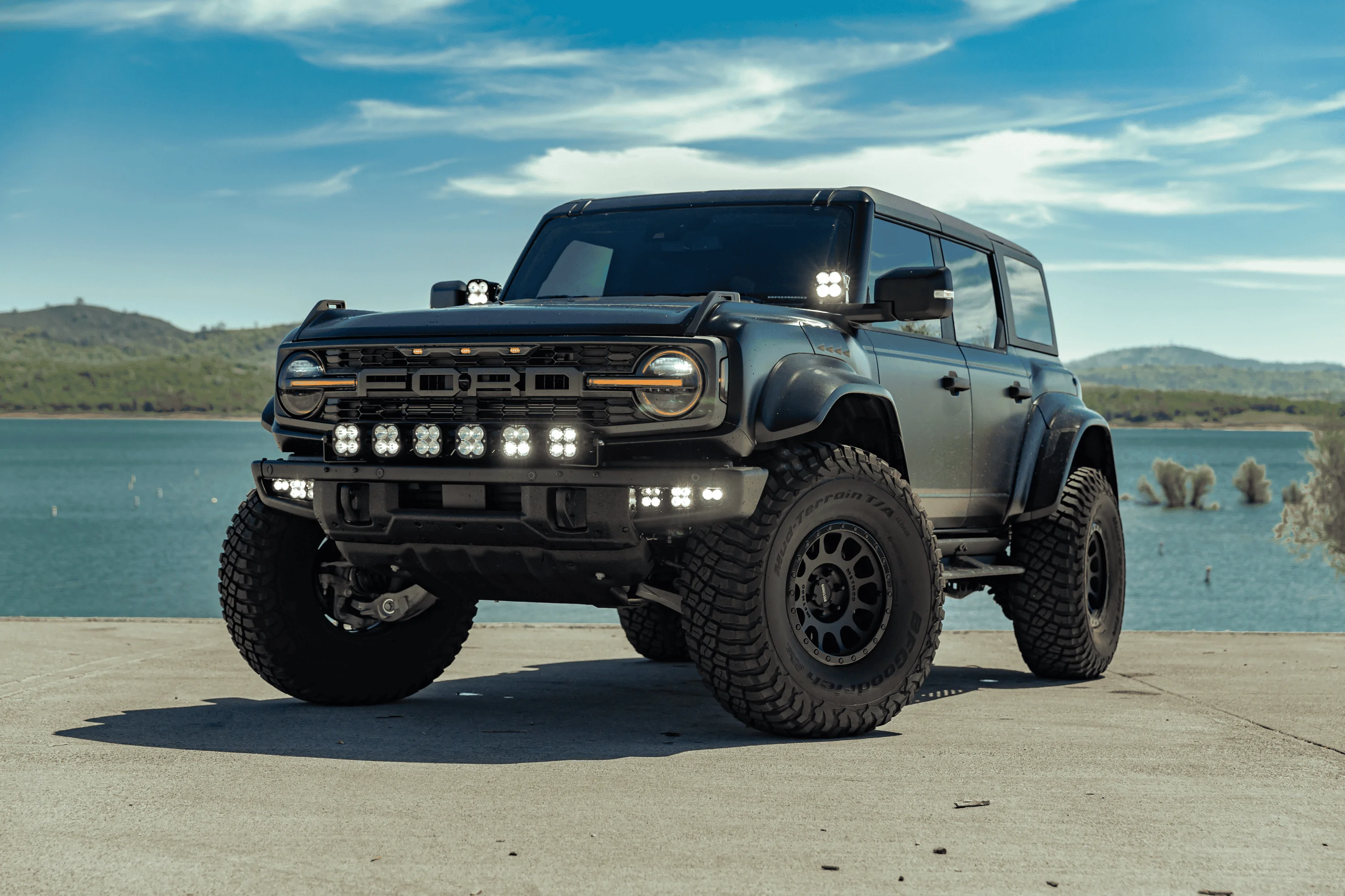 Ford Bronco SHADOW BLACK Bronco RAPTOR Photos Thread Screen Shot 2023-04-25 at 6.01.37 PM
