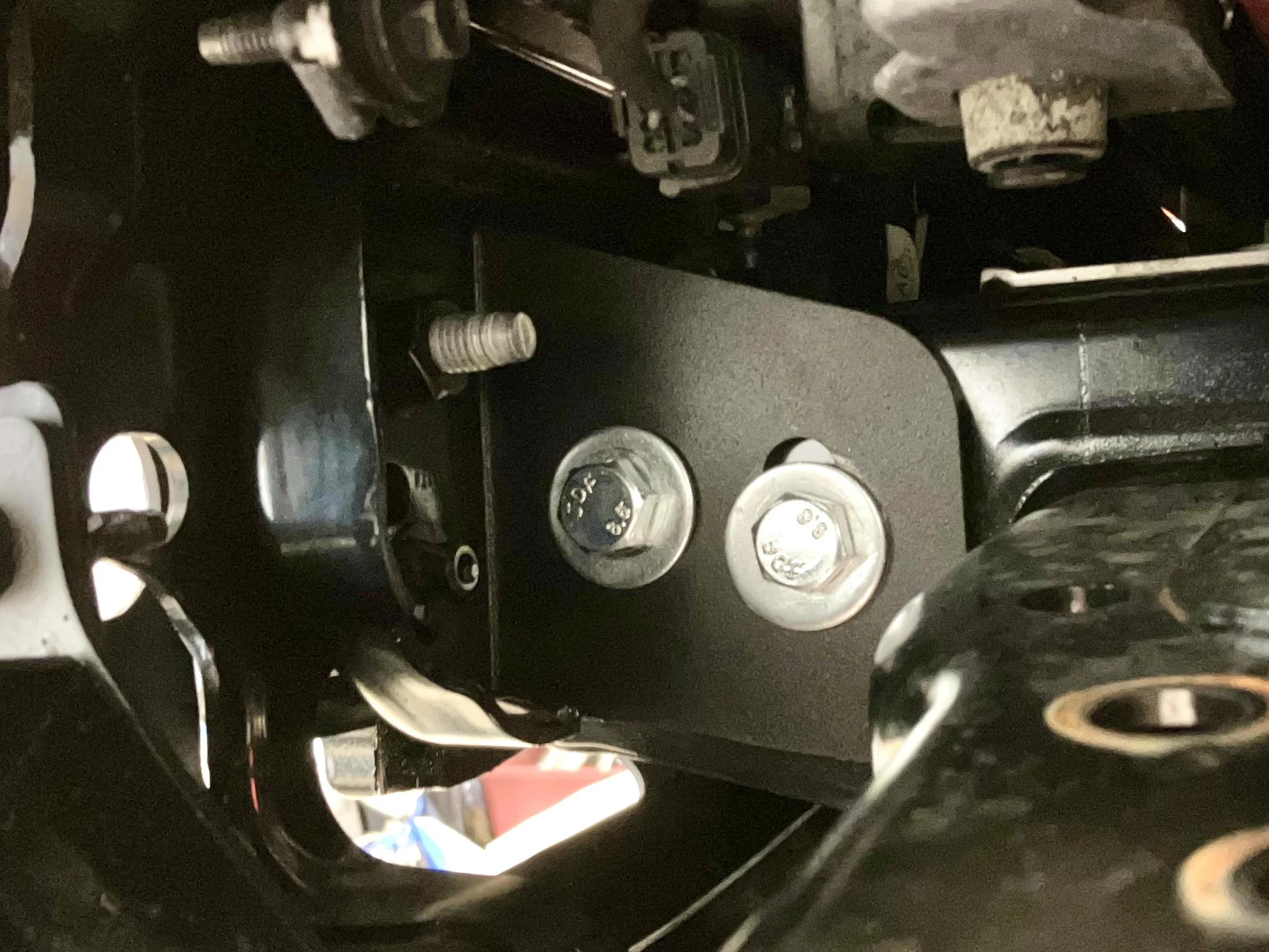 Ford Bronco Damage while using winch on improperly installed Rough Country High Mount 920D683C-DCB4-4918-8196-4220090A626C