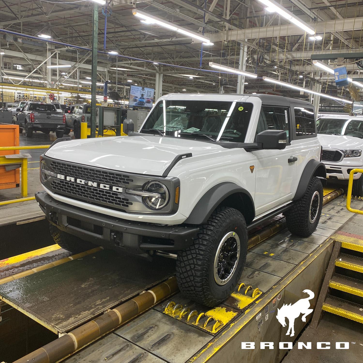 Ford Bronco Bronco Build Week 4/10/2023 Bronco Assy Line