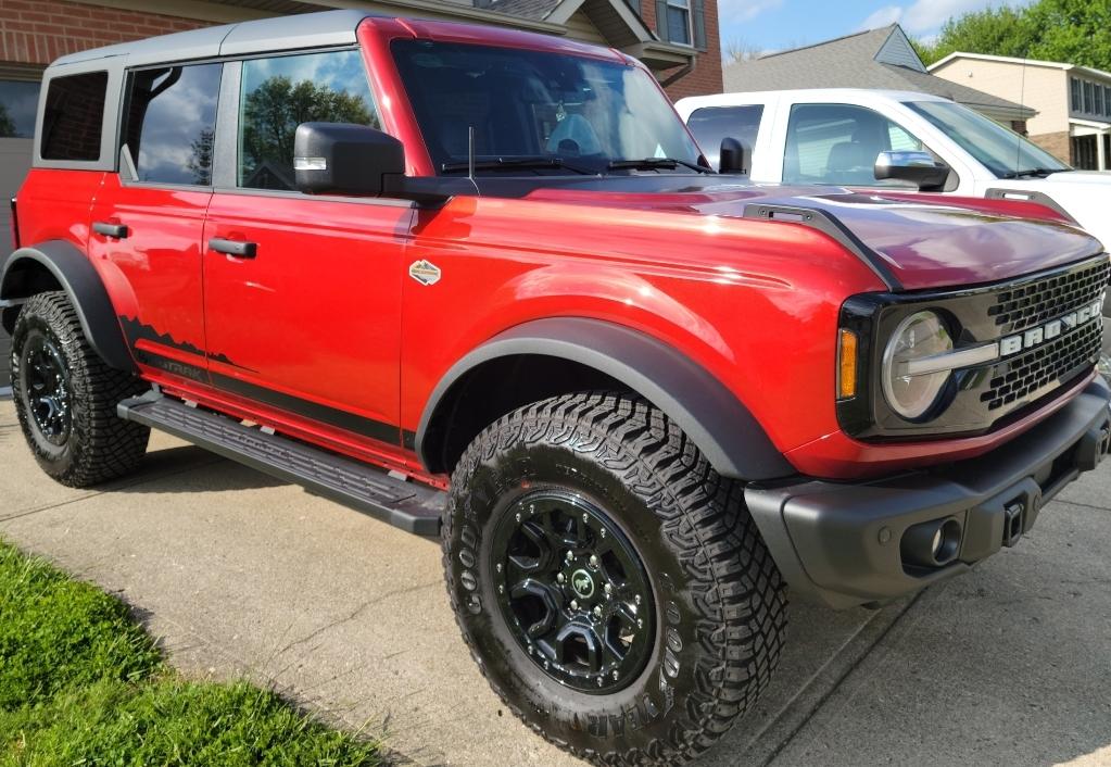 Ford Bronco Bronco Build Week 4/10/2023 Screenshot_20230426_123705_Gallery