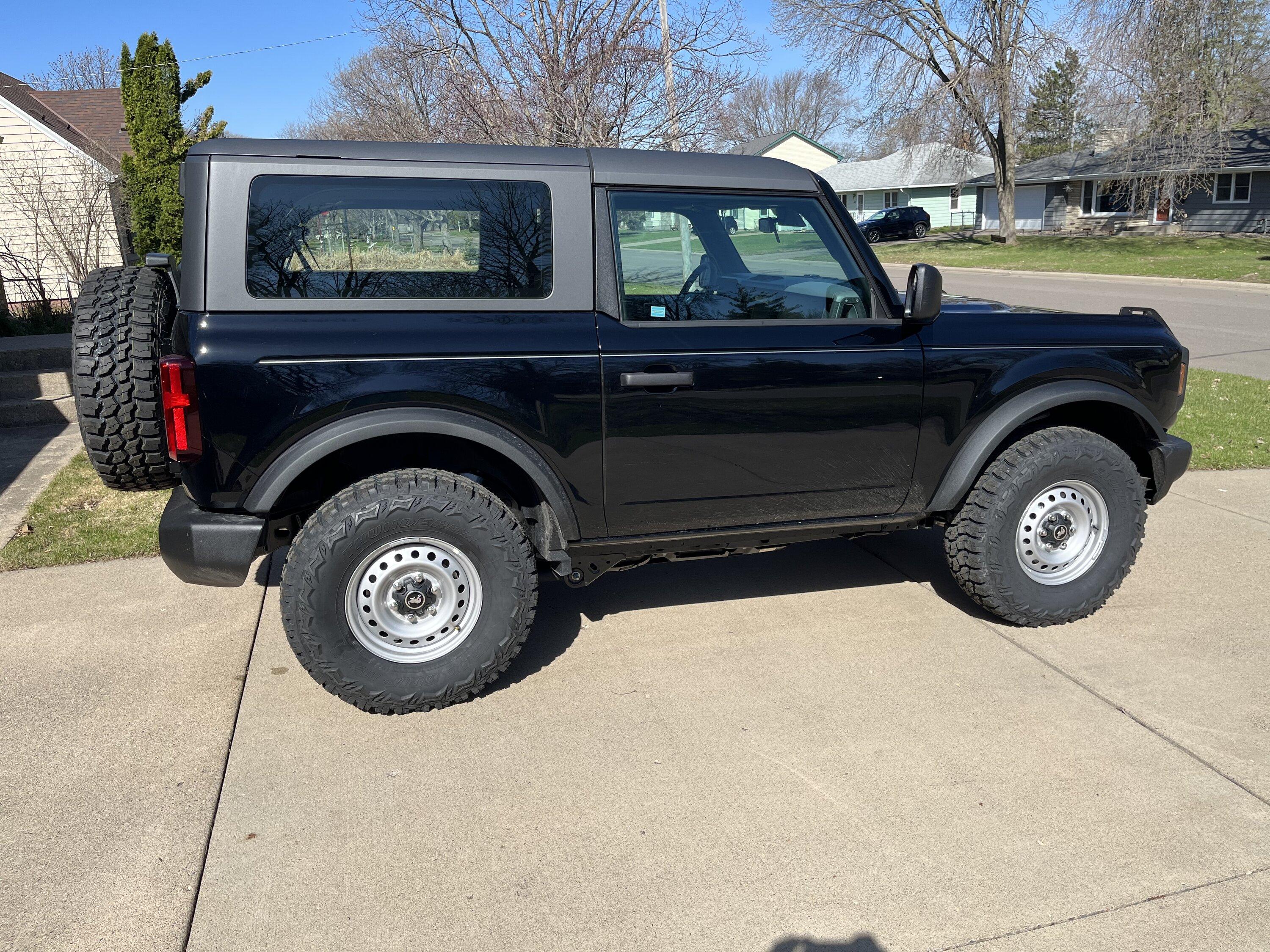 Ford Bronco 33” Mud Terrain Tires on Base Stock Wheels ! [Thunderer Trac Grip M/T R408 Mud Terrain LT285/75R16] CEAB45CB-854C-4072-81B2-B823650915C8