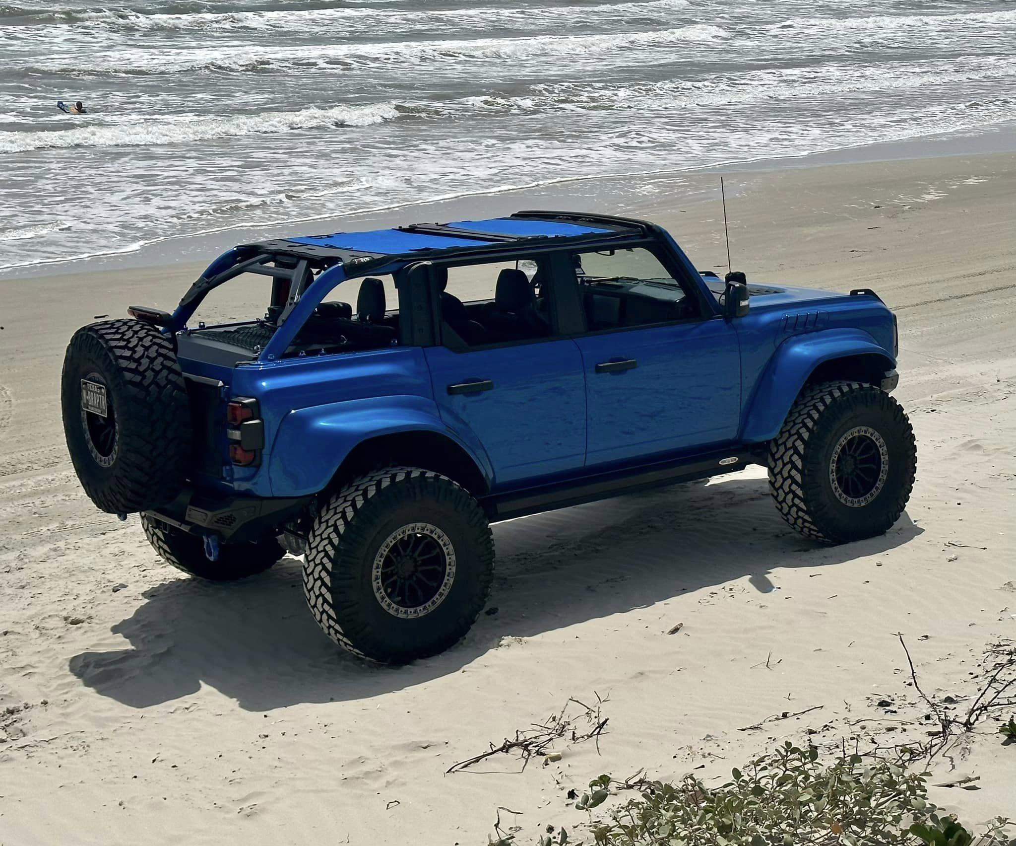 Ford Bronco Velocity Blue Painted Flares Bronco Raptor 336904381_616542890014966_1149129590119568368_n