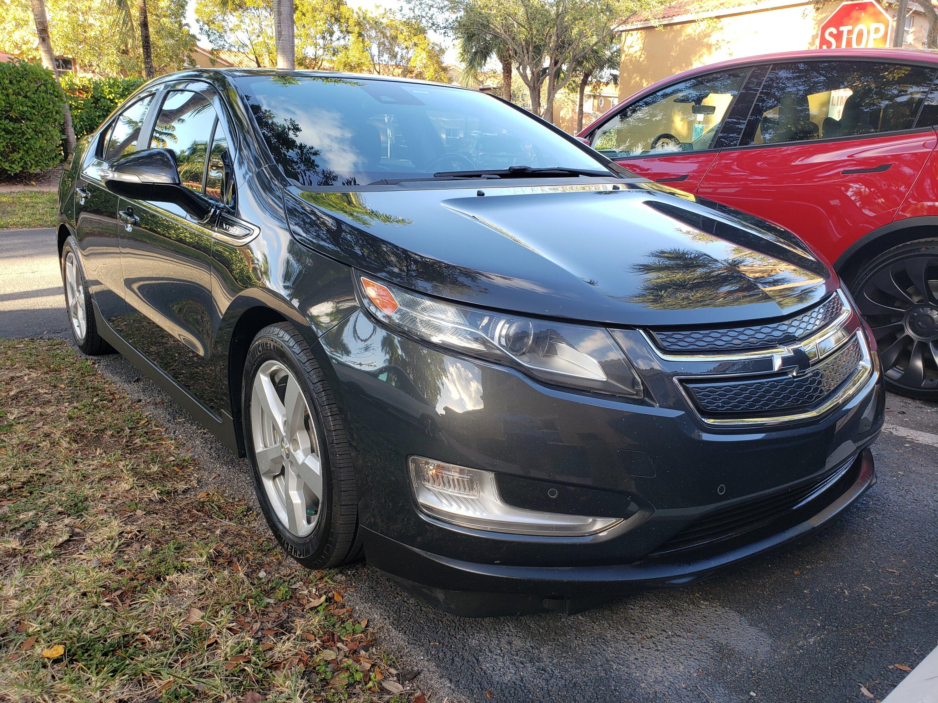 Ford Bronco 2014 Chevrolet Volt Premier 20230222_171319
