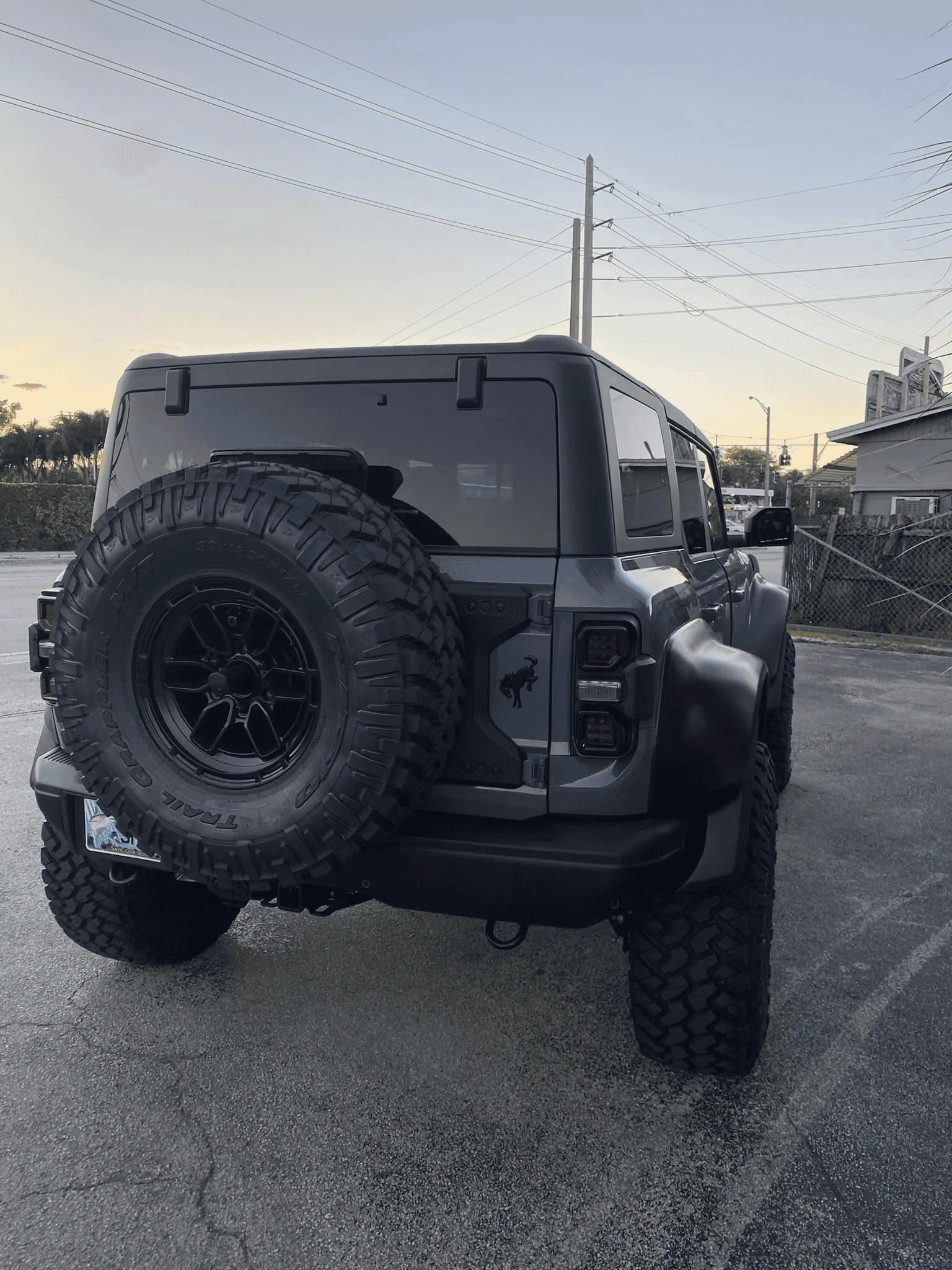 Ford Bronco How much poke, or offset can up go with no rubbing on Bronco Raptor??? 1682605107017
