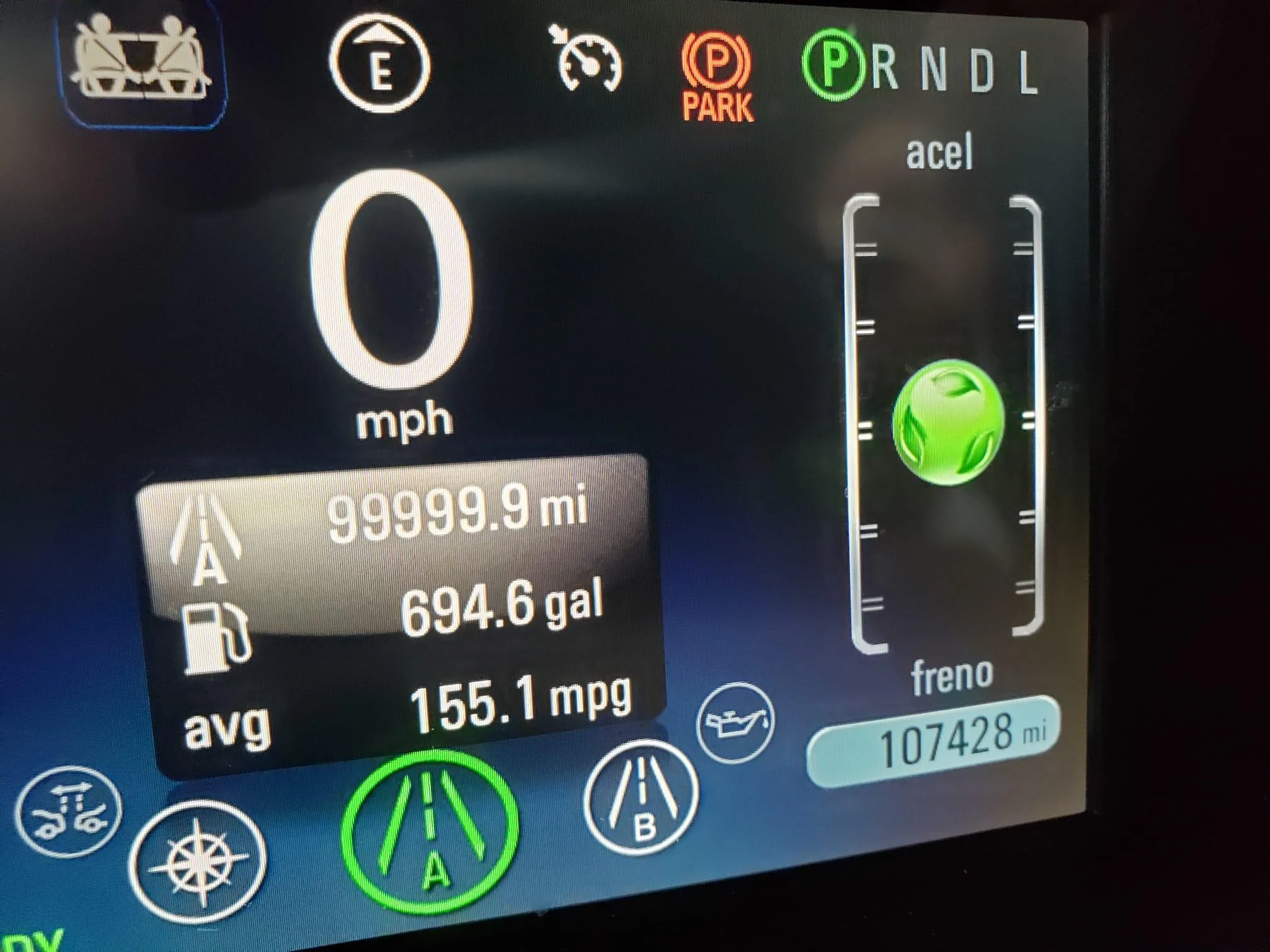 Ford Bronco 2014 Chevrolet Volt Premier WhatsApp Image 2023-04-27 at 3.36.29 PM