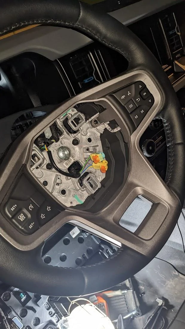 Ford Bronco Anyone changed out their steering wheel? DbQ_qzplmVqg=w619-h1100-s-no?authuser=0&authuser=0