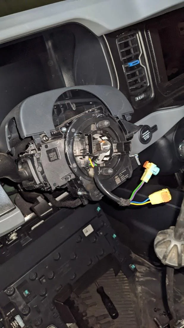 Ford Bronco Anyone changed out their steering wheel? ZYnirodv8jPGIF2cnpHLYnw=w619-h1100-s-no?authuser=0