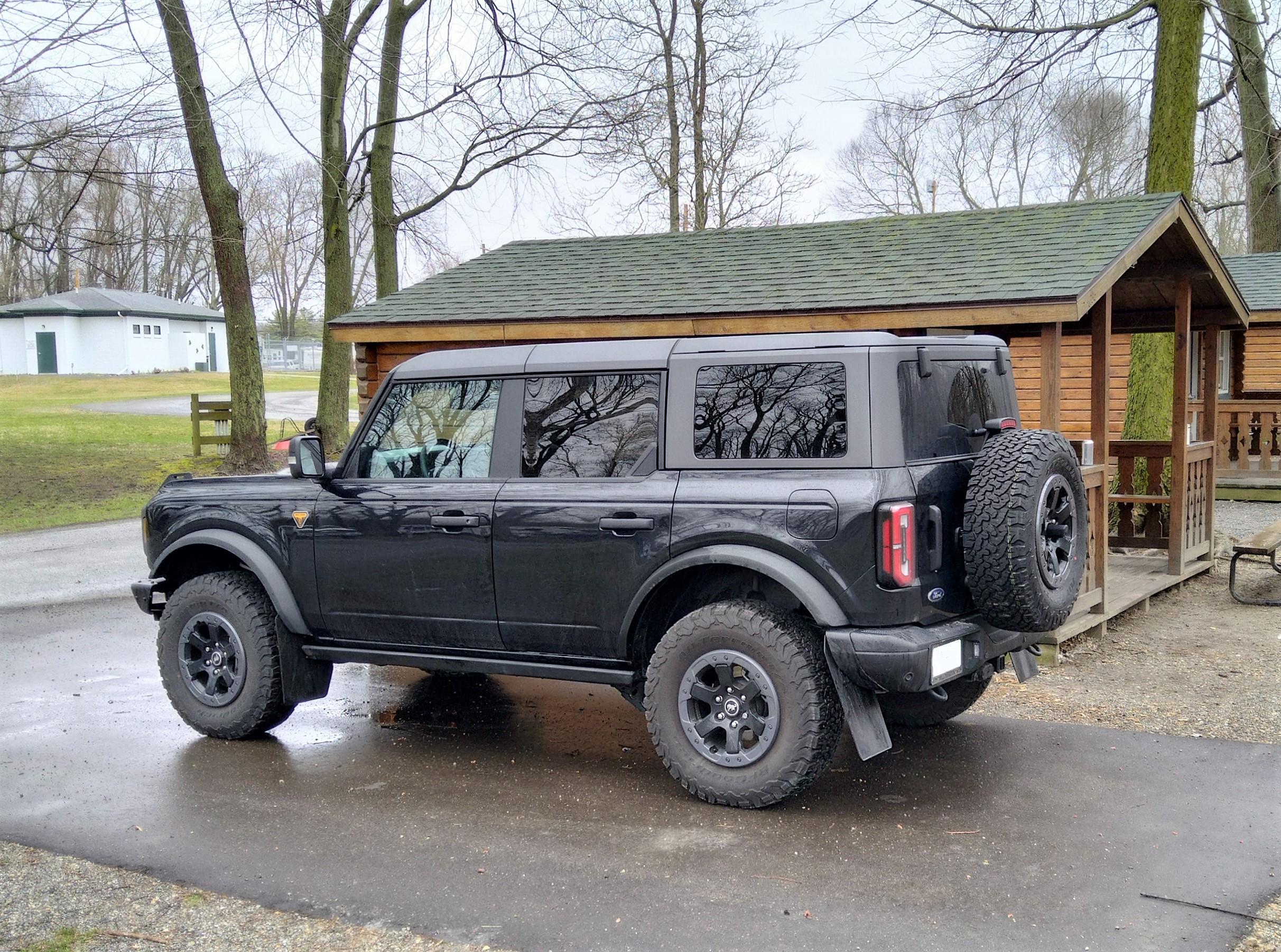 Ford Bronco I need mud flaps, whats everyone using? IMG_20230325_170106h