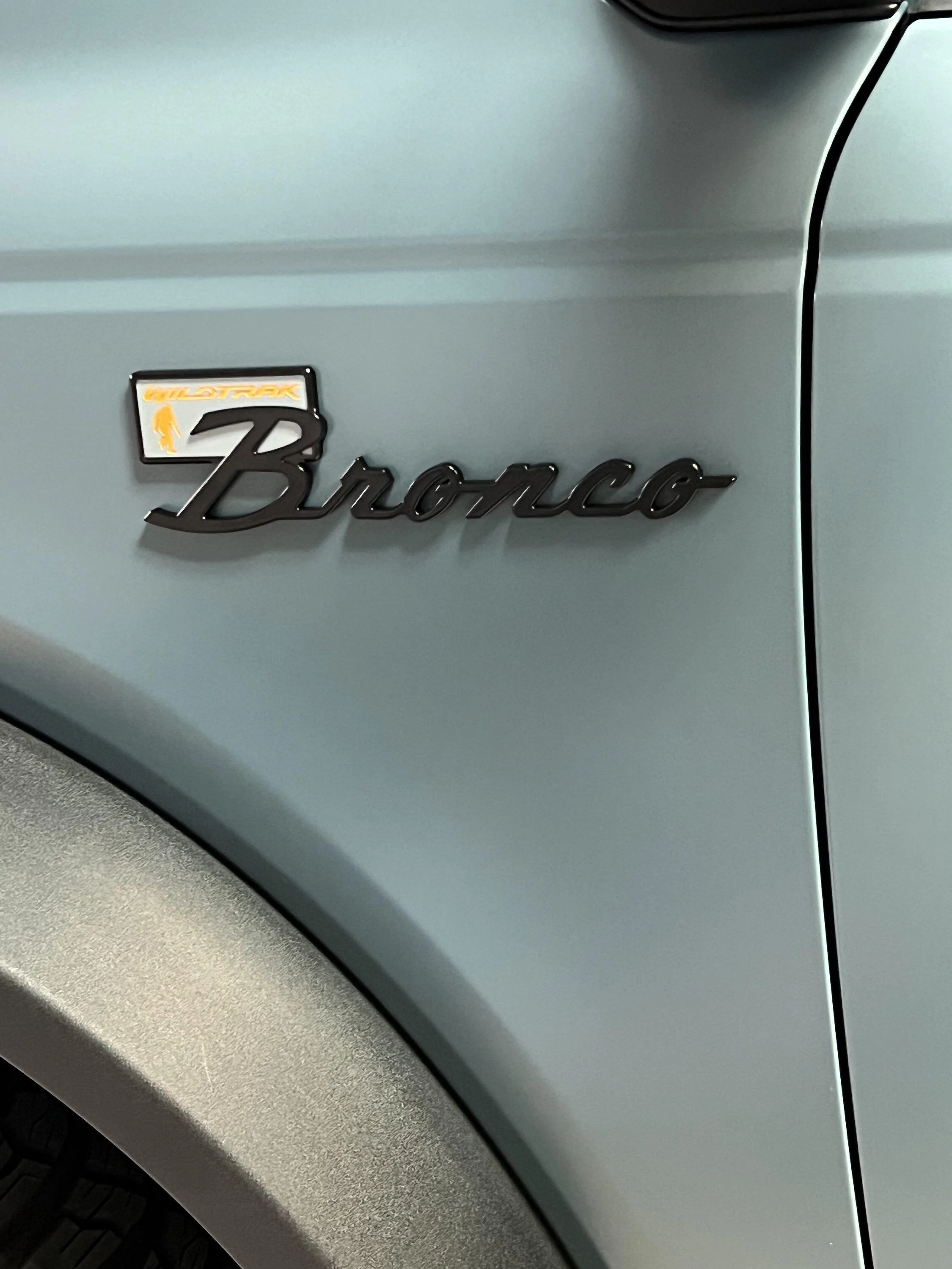 Ford Bronco New archetype emblems installed 1D456E5E-224D-4C16-A40A-01CE511821EC