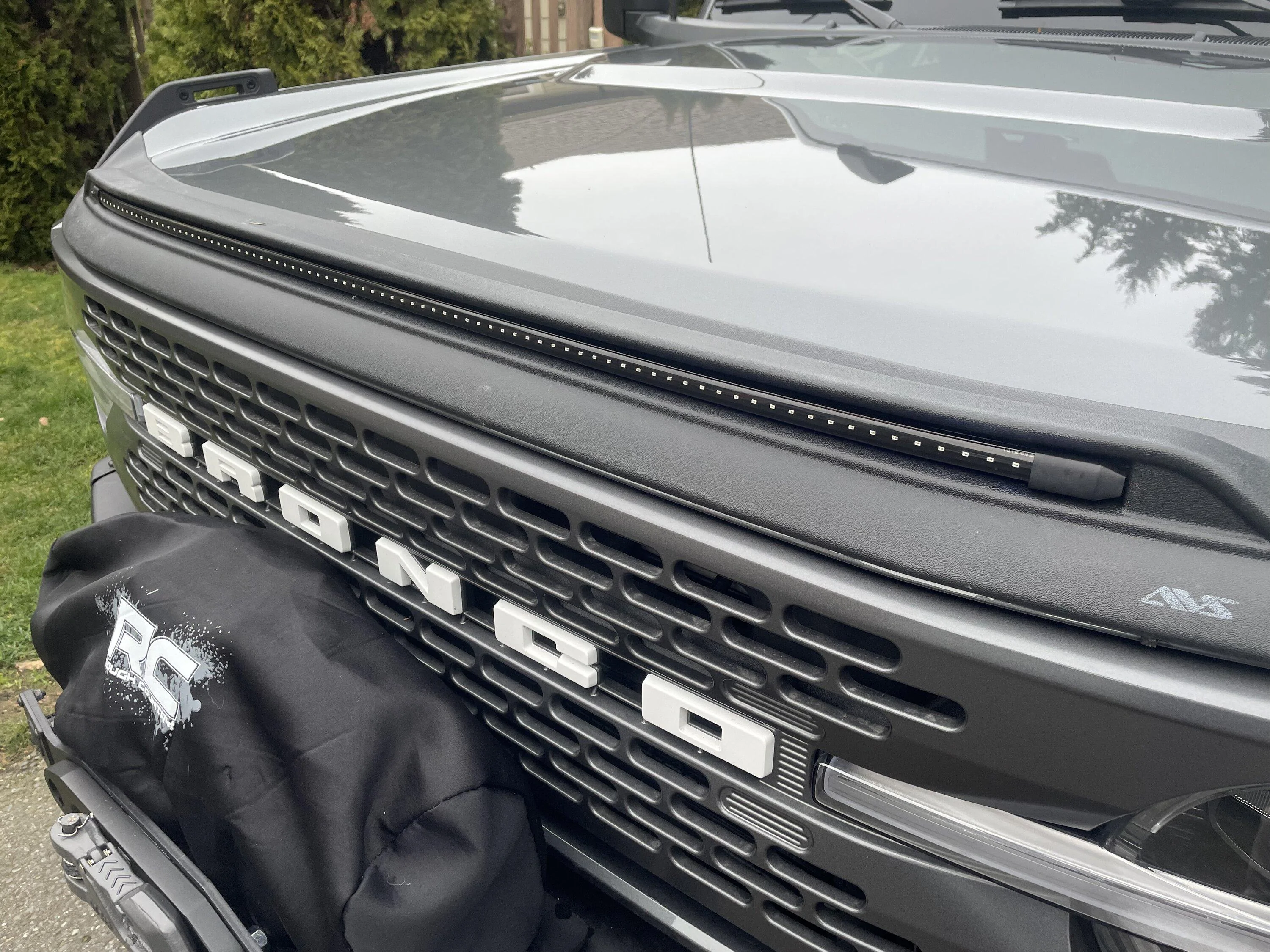 Ford Bronco AVS Aeroskin Lightshield Pro 1E978F80-0EDB-4557-951B-BF720E2B5561
