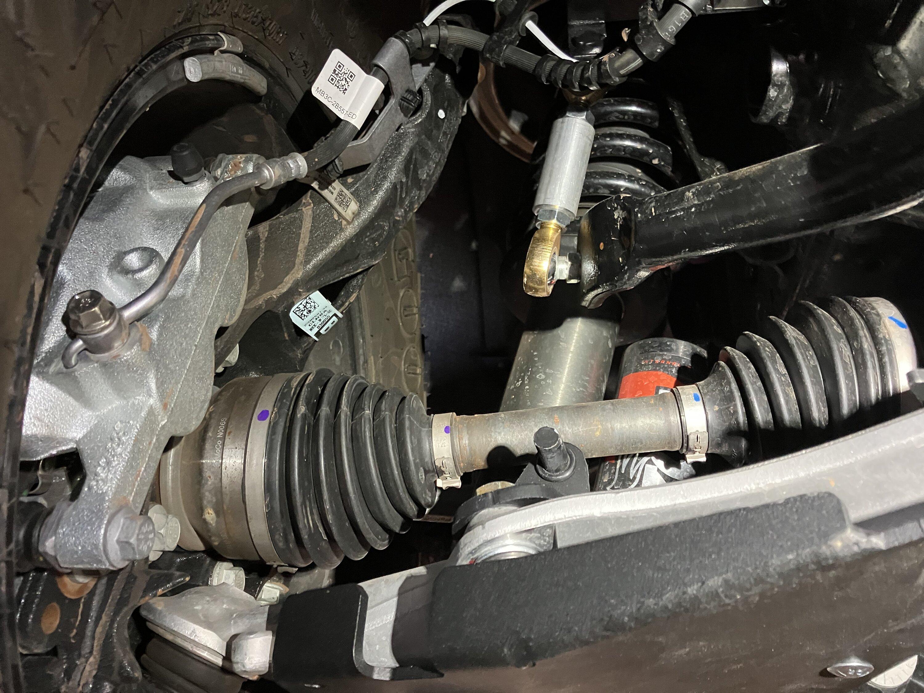 Ford Bronco AC-Fab Sway Bar Disconnects: Before & After Flex Test IMG-3124 - Copy