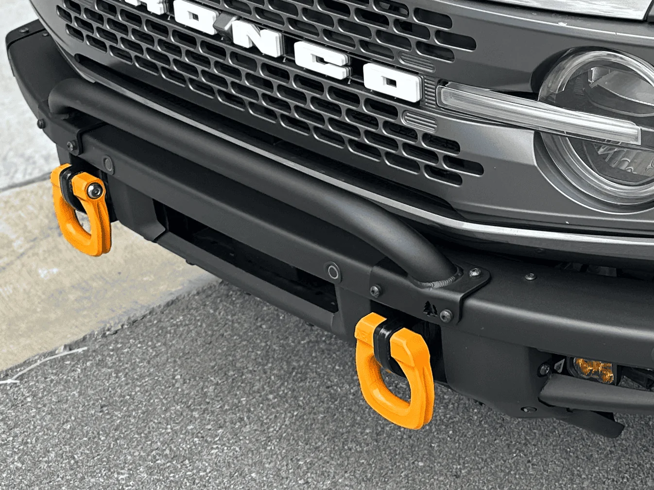 Ford Bronco Archetype Racing SITH Shackles Badlands Orange tempImageyXbGWc