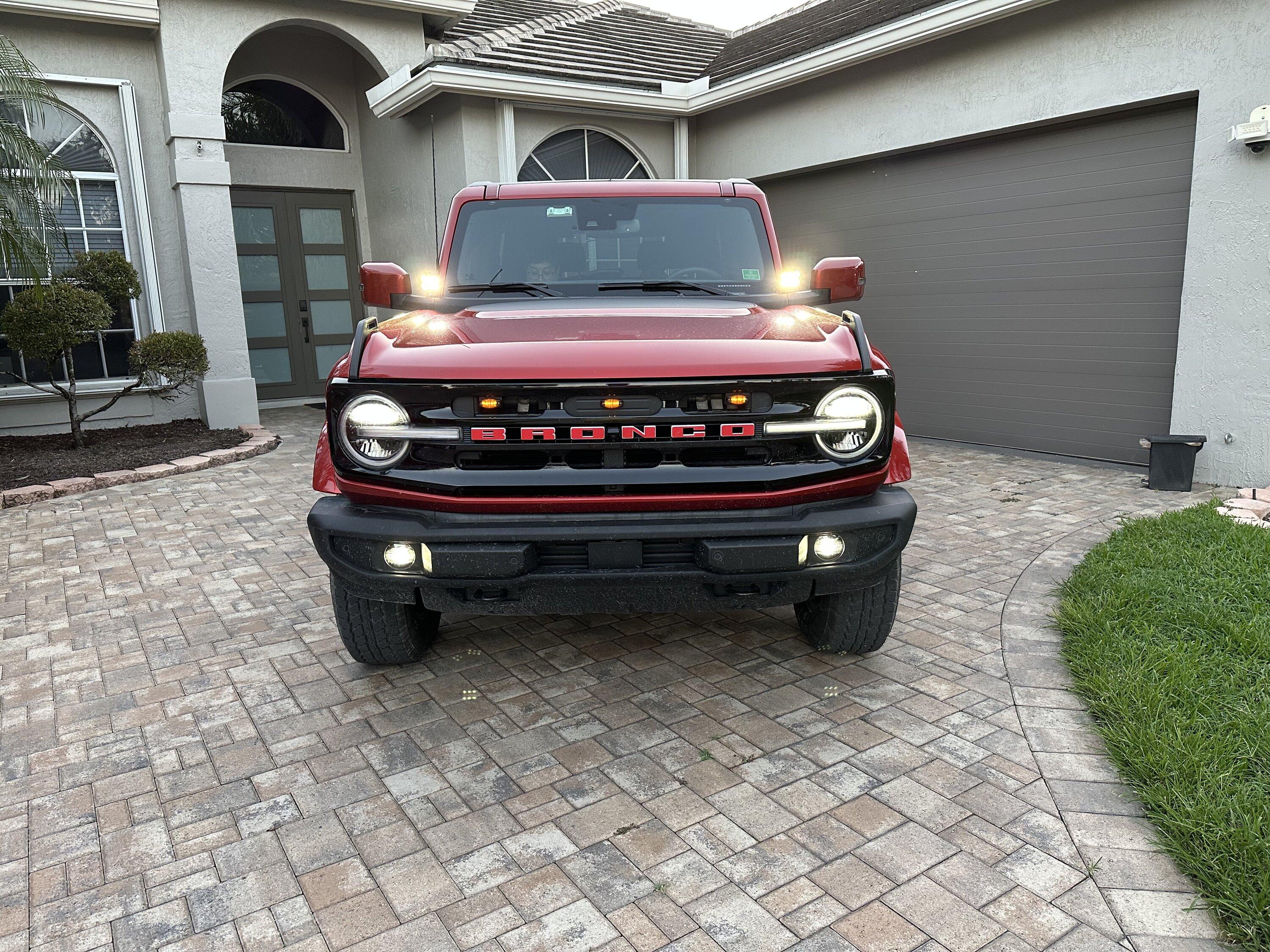 Ford Bronco OBX Grill with 3 Raptor Lights are possible IMG_7707