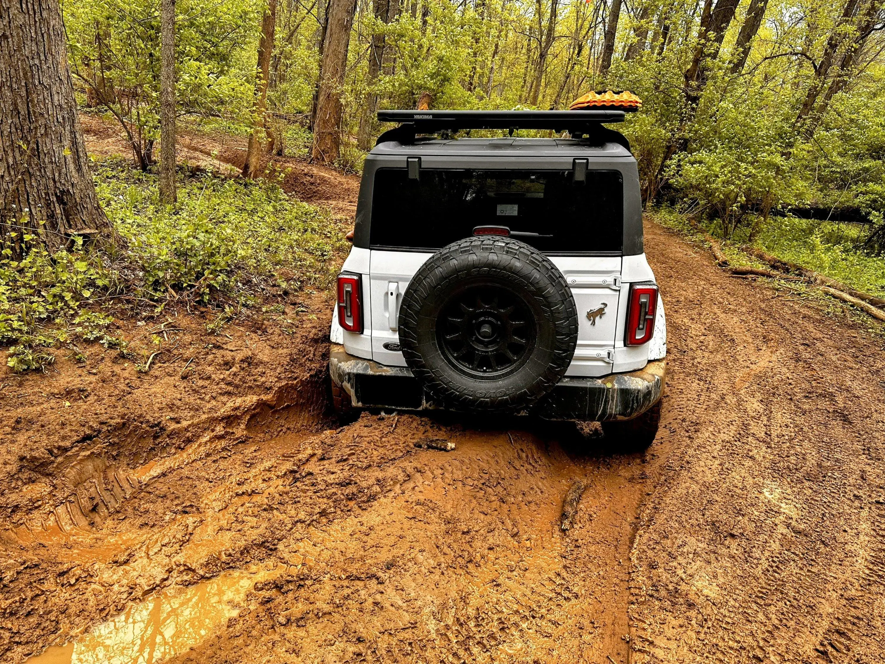 Ford Bronco I put Toyo 285/75r17 tires on a stock 2.7L Outer Banks with 3.73 diff - AMA badlands_7~2
