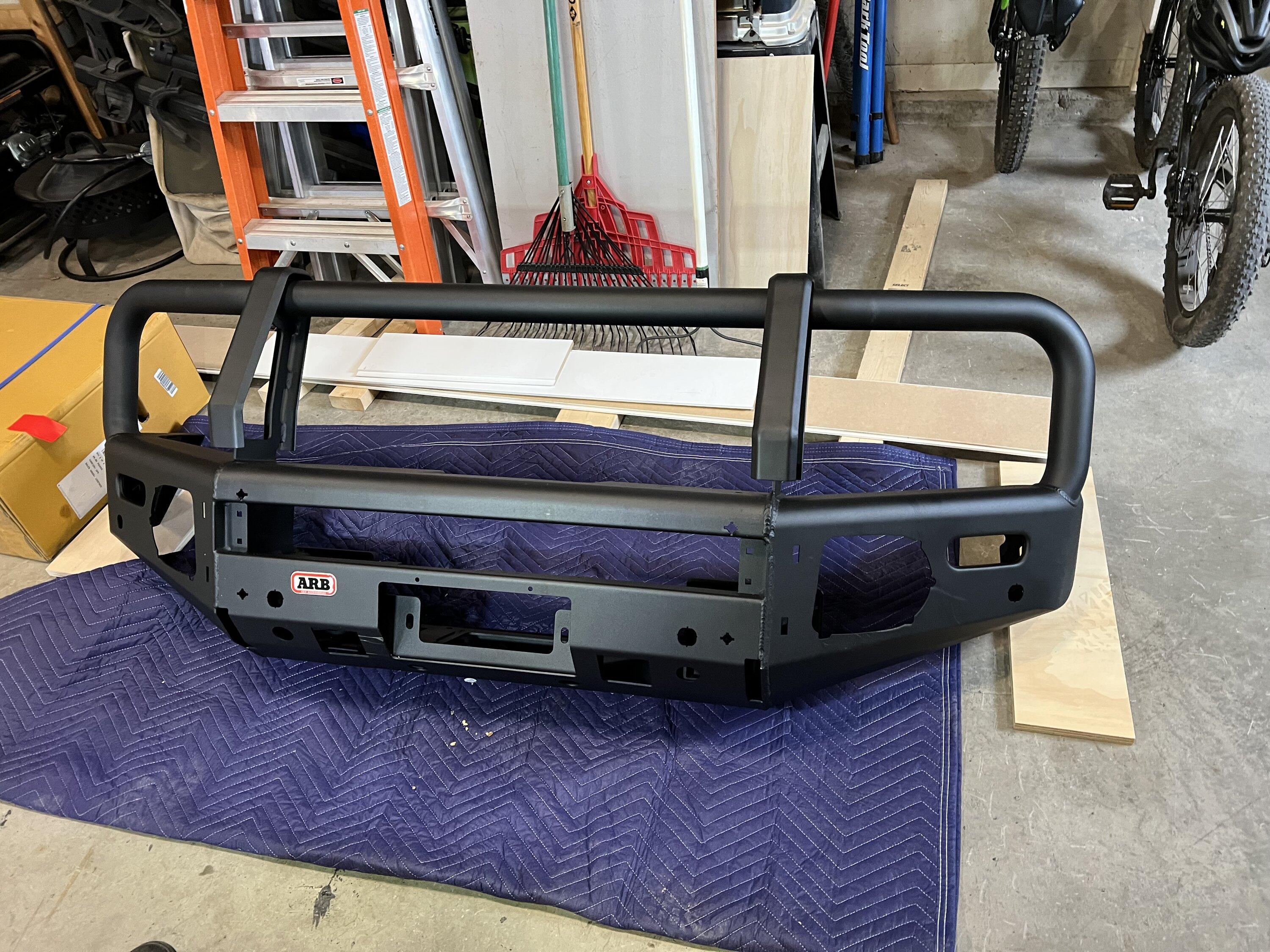 Ford Bronco Bronco arb summit bumper delivered damaged IMG_1983