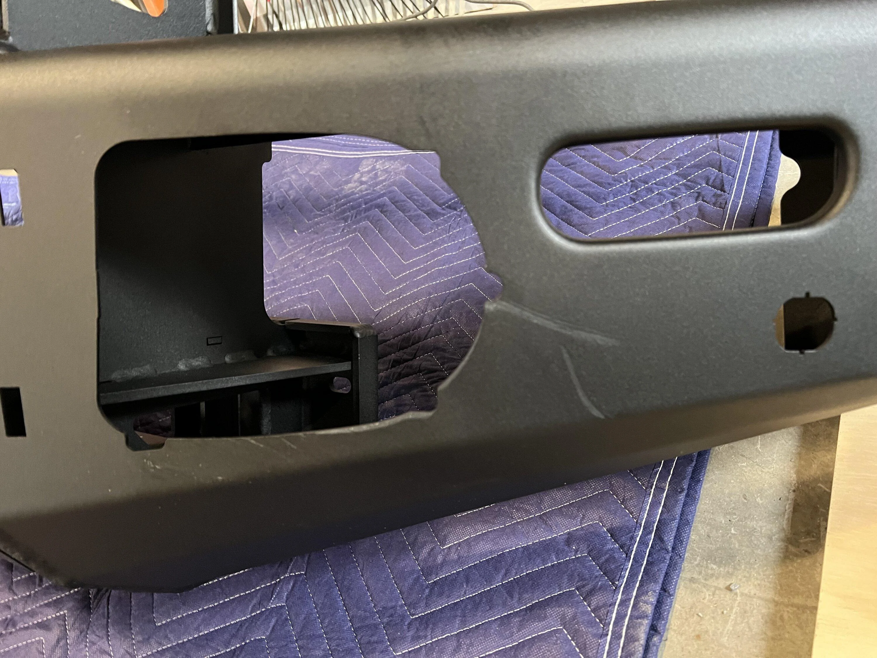 Ford Bronco Bronco arb summit bumper delivered damaged IMG_1981
