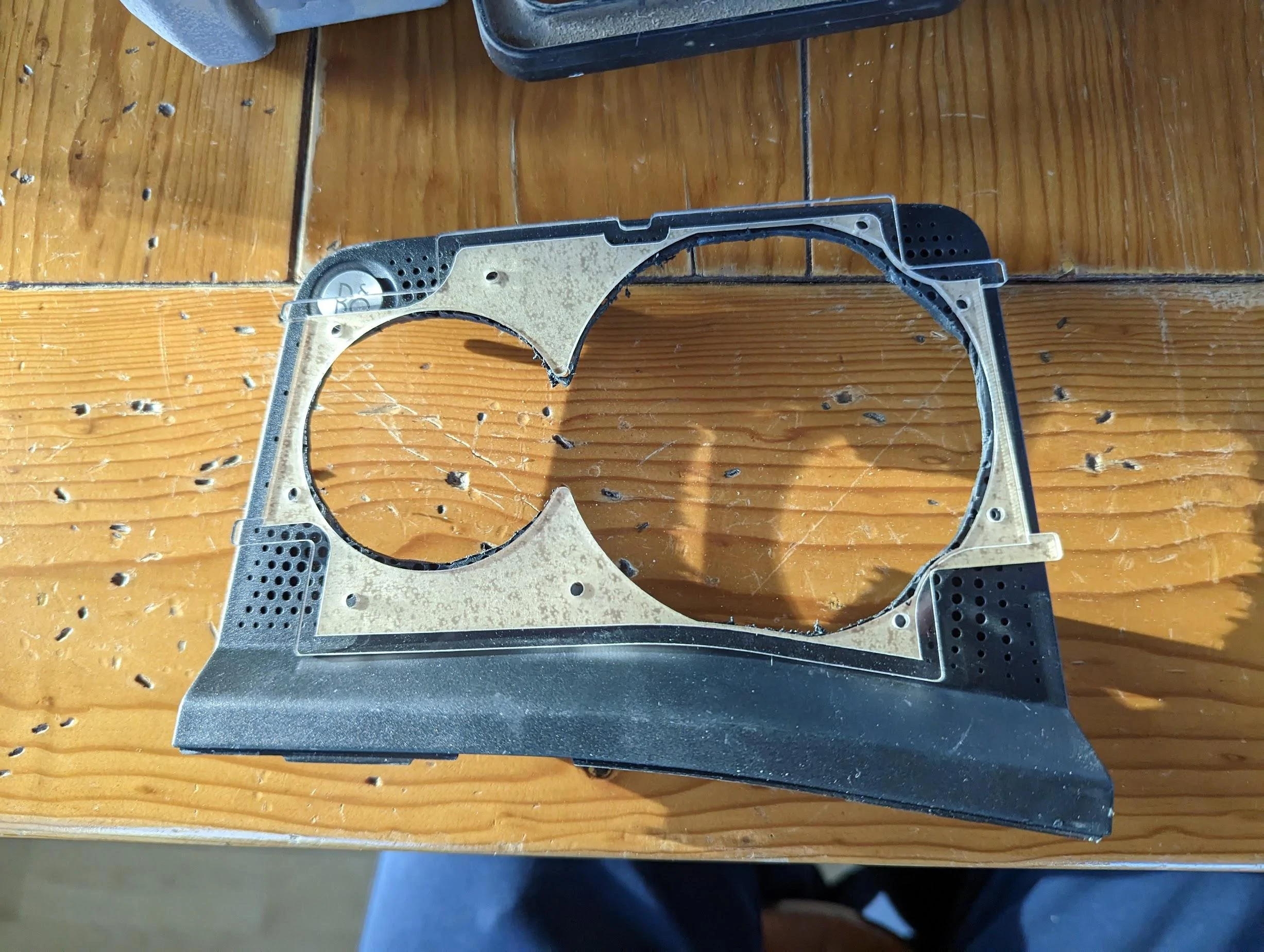 Ford Bronco Stereo Overhaul - Mild Documentation 05